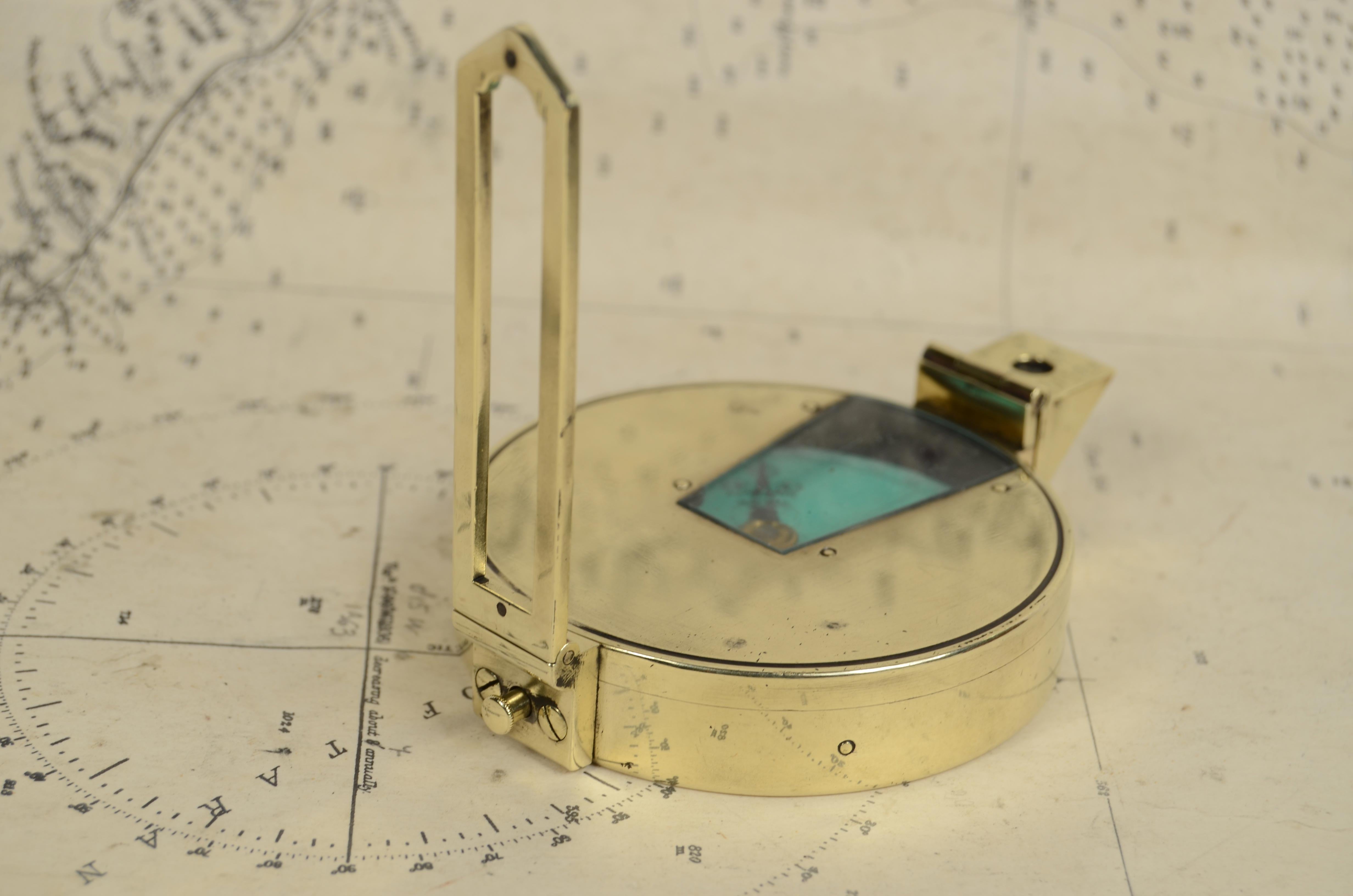 Compas magnétique nautique signé Elliott Bros London fin du 19ème siècle en vente 5