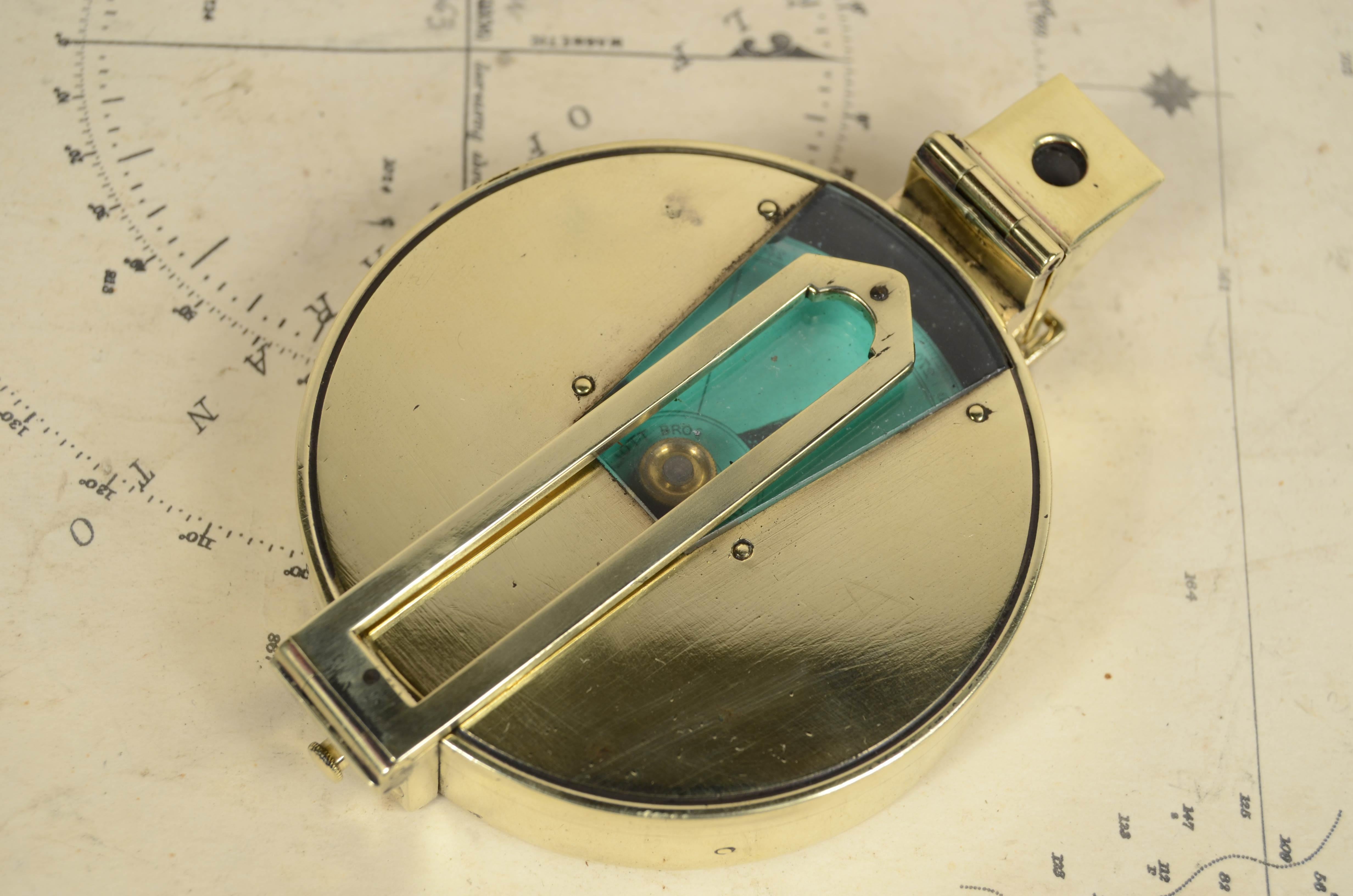Compas magnétique nautique signé Elliott Bros London fin du 19ème siècle en vente 1