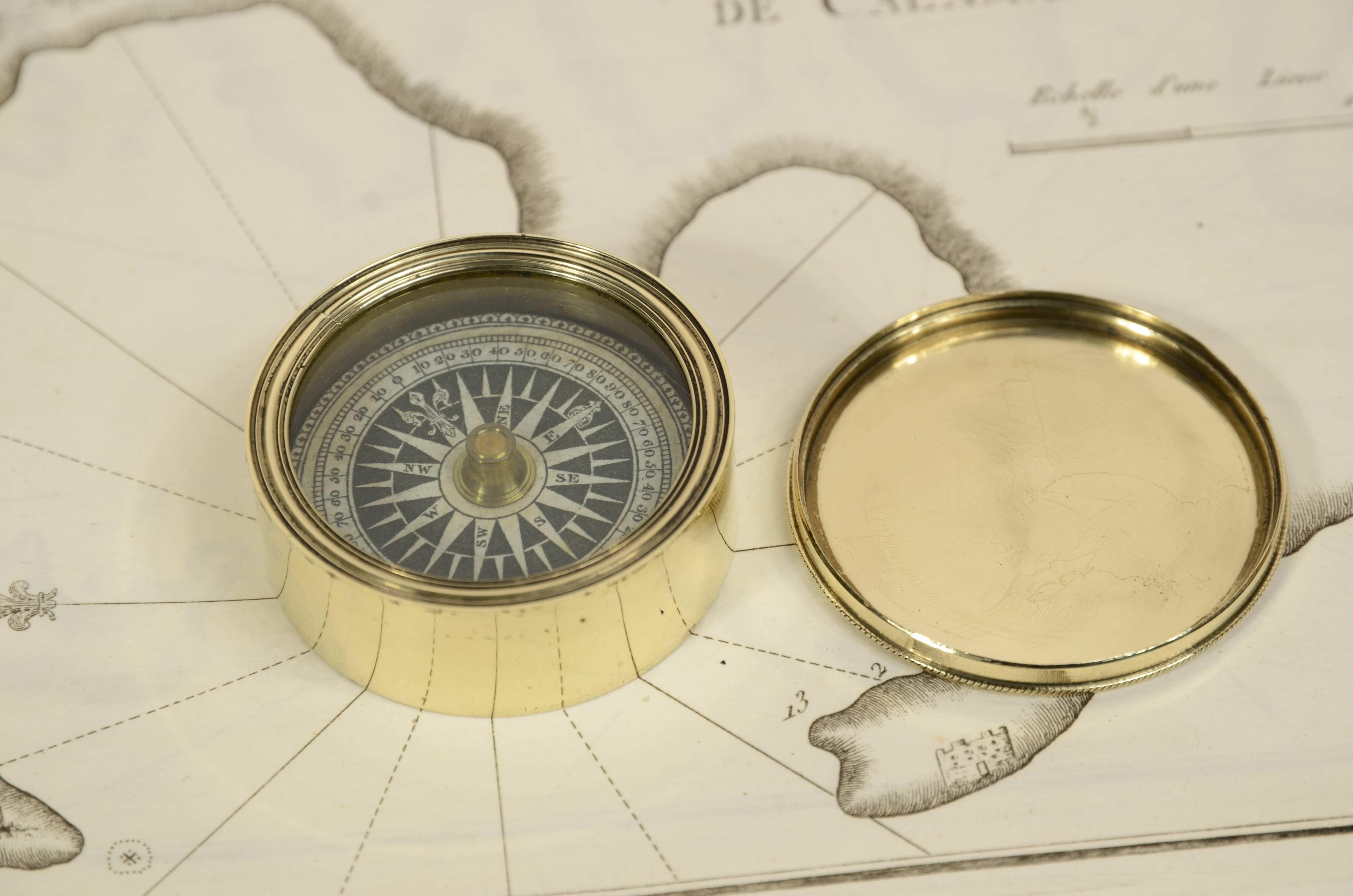 Gedrehte Messing nautischen Kompass Englisch Herstellung Mitte des 19. sc (Mid-19th Century)