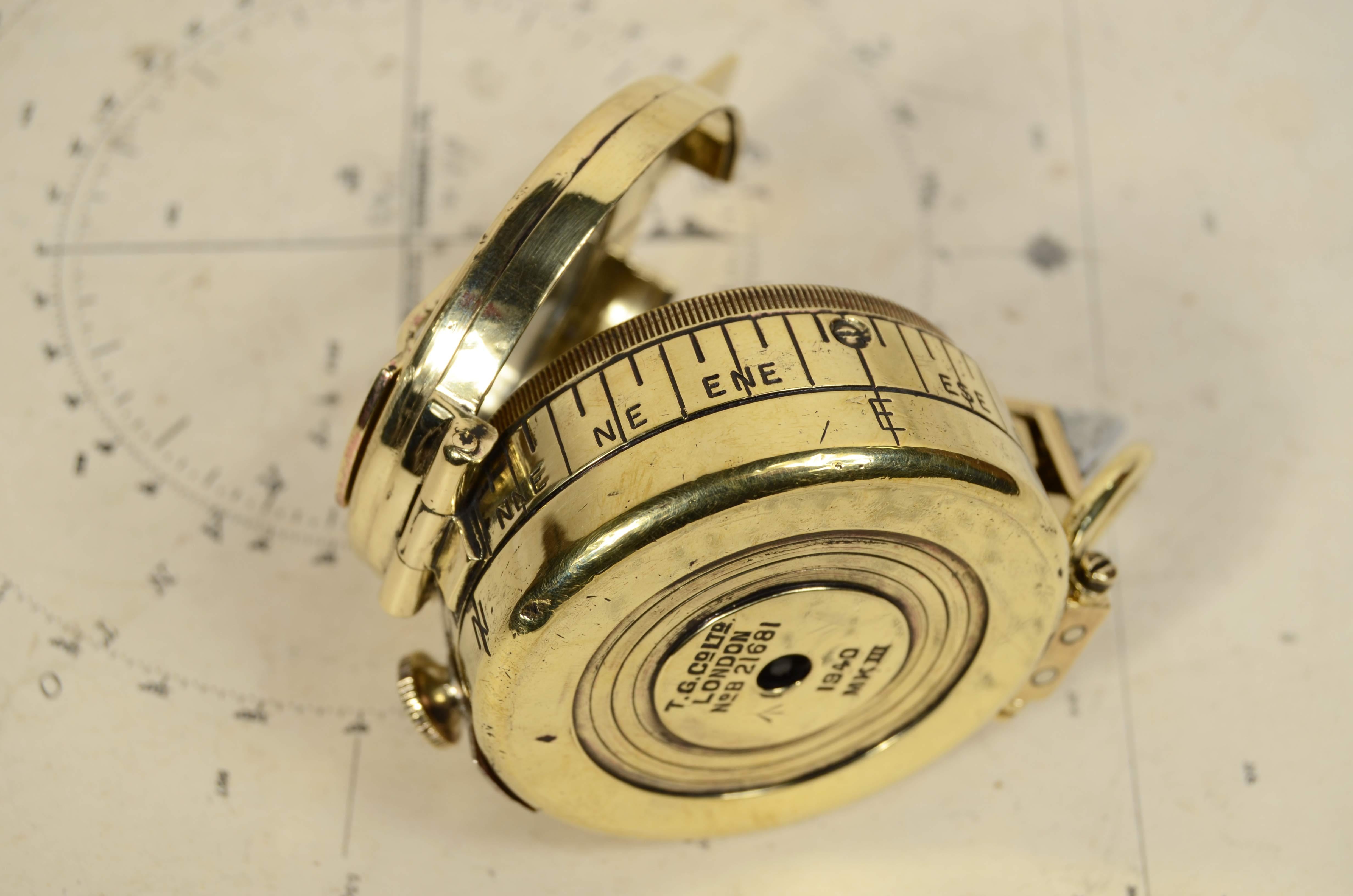 Mid-20th Century Prismatic compass  by detection signed T.G. Co Ltd London no. B 21681 1940 MK For Sale