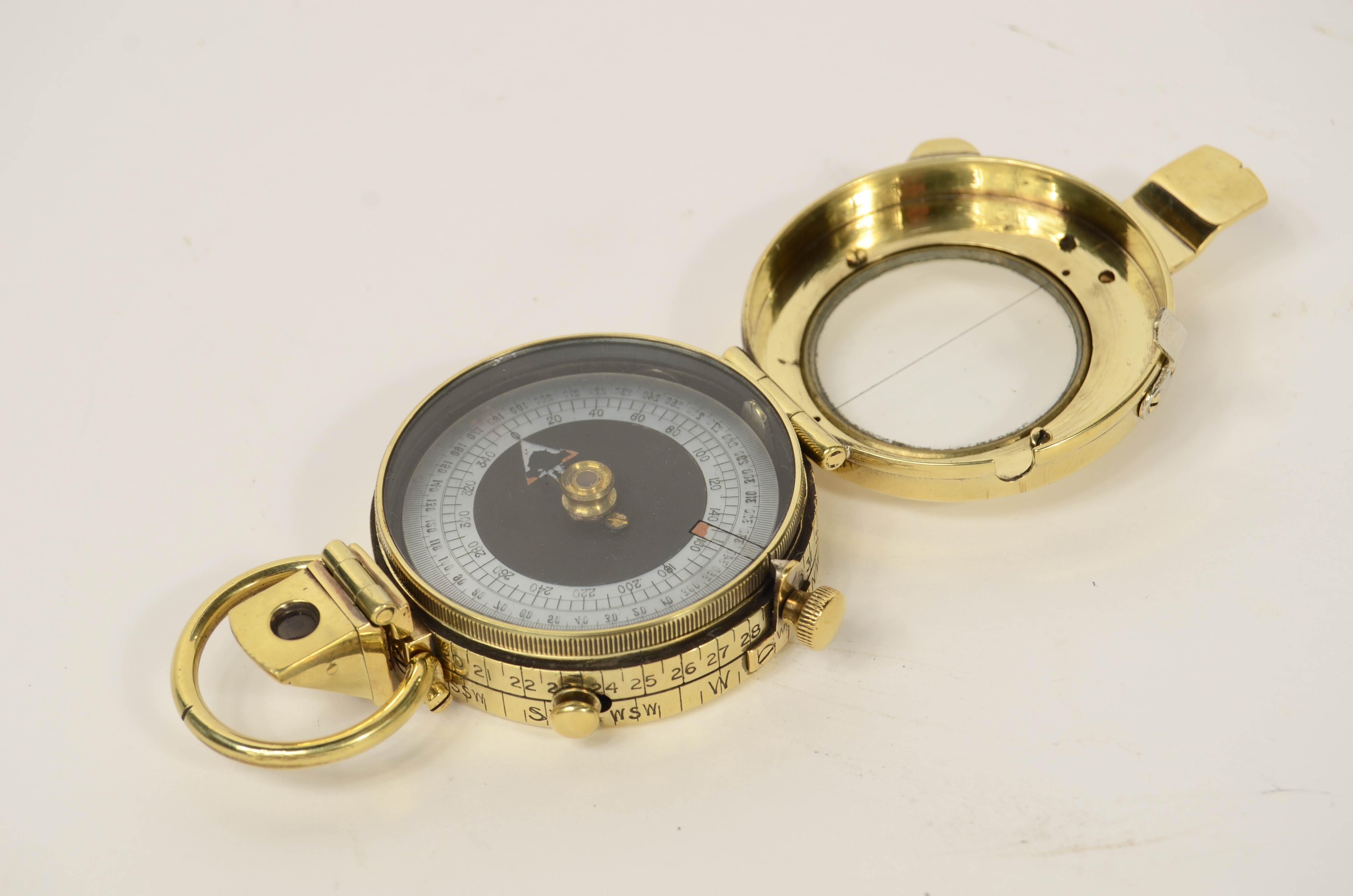 Early 20th Century 1917 Verner's Pattern brass prismatic surveying compass For Sale