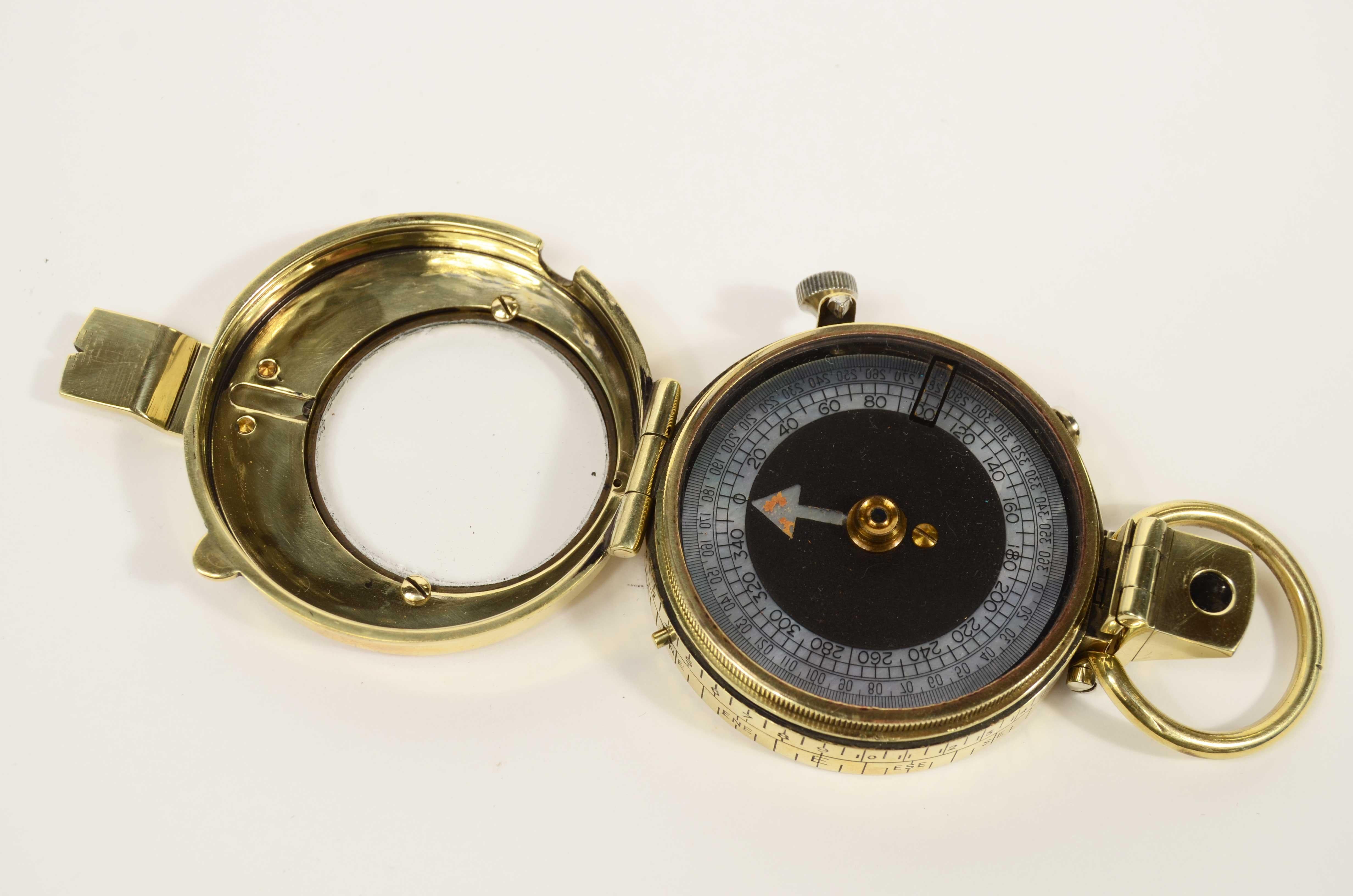 Prismatic brass compass leather case signed E. Koehn Geneve Suisse 1917 For Sale 2
