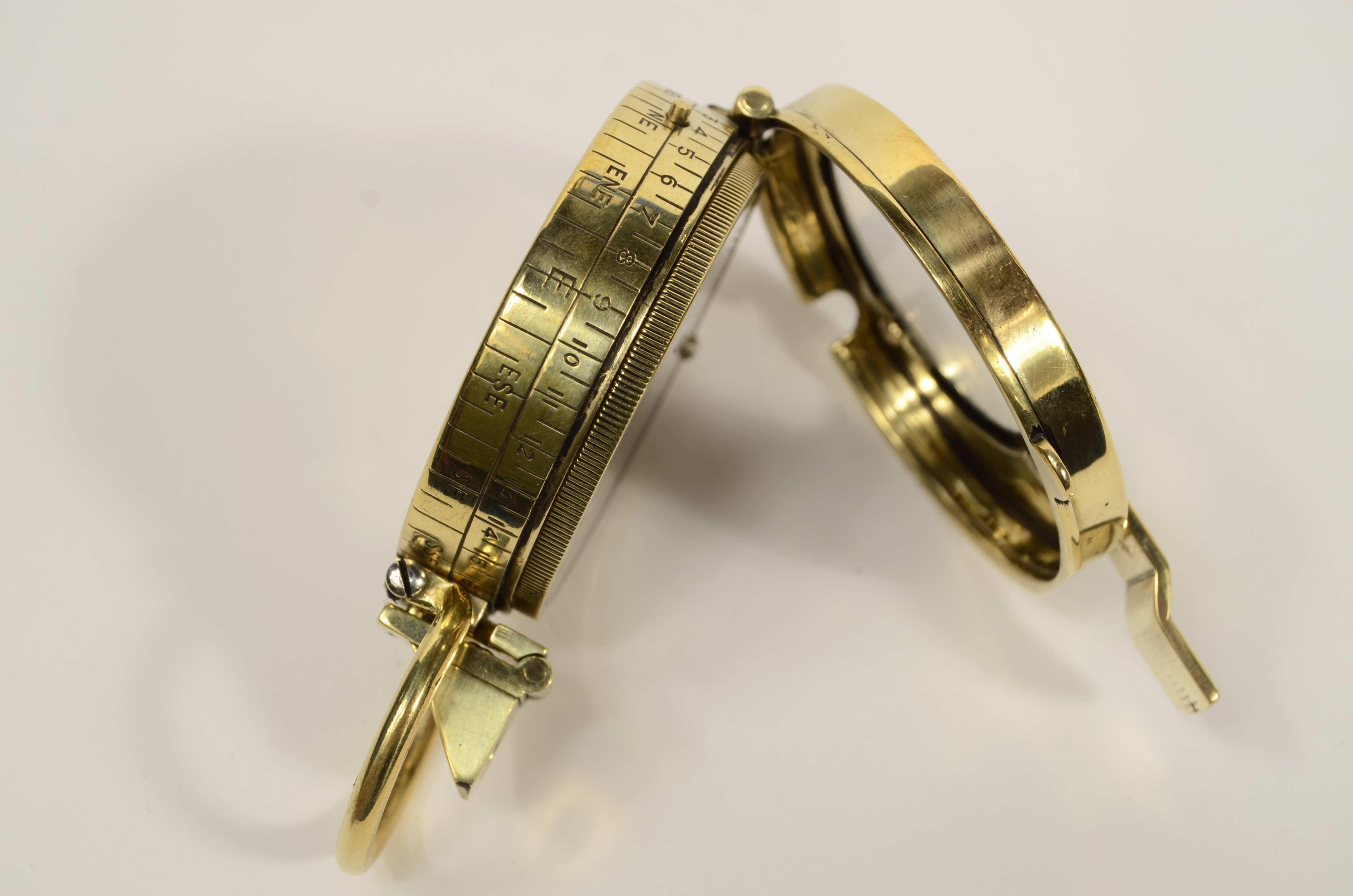 Prismatic brass compass leather case signed E. Koehn Geneve Suisse 1917 For Sale 4