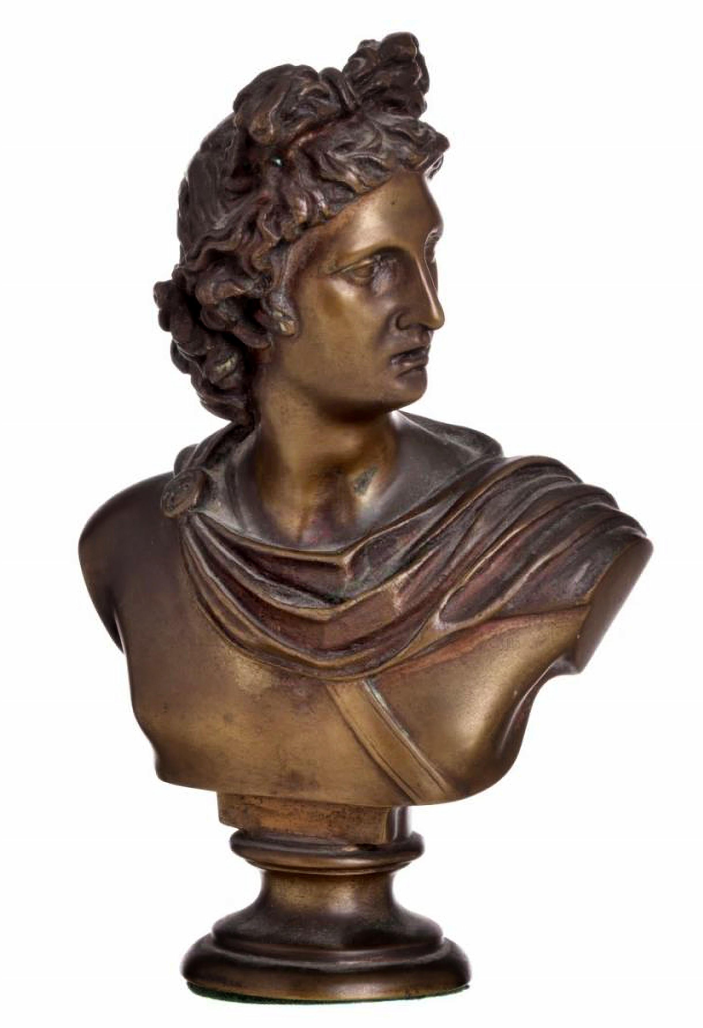 Modern Bust 