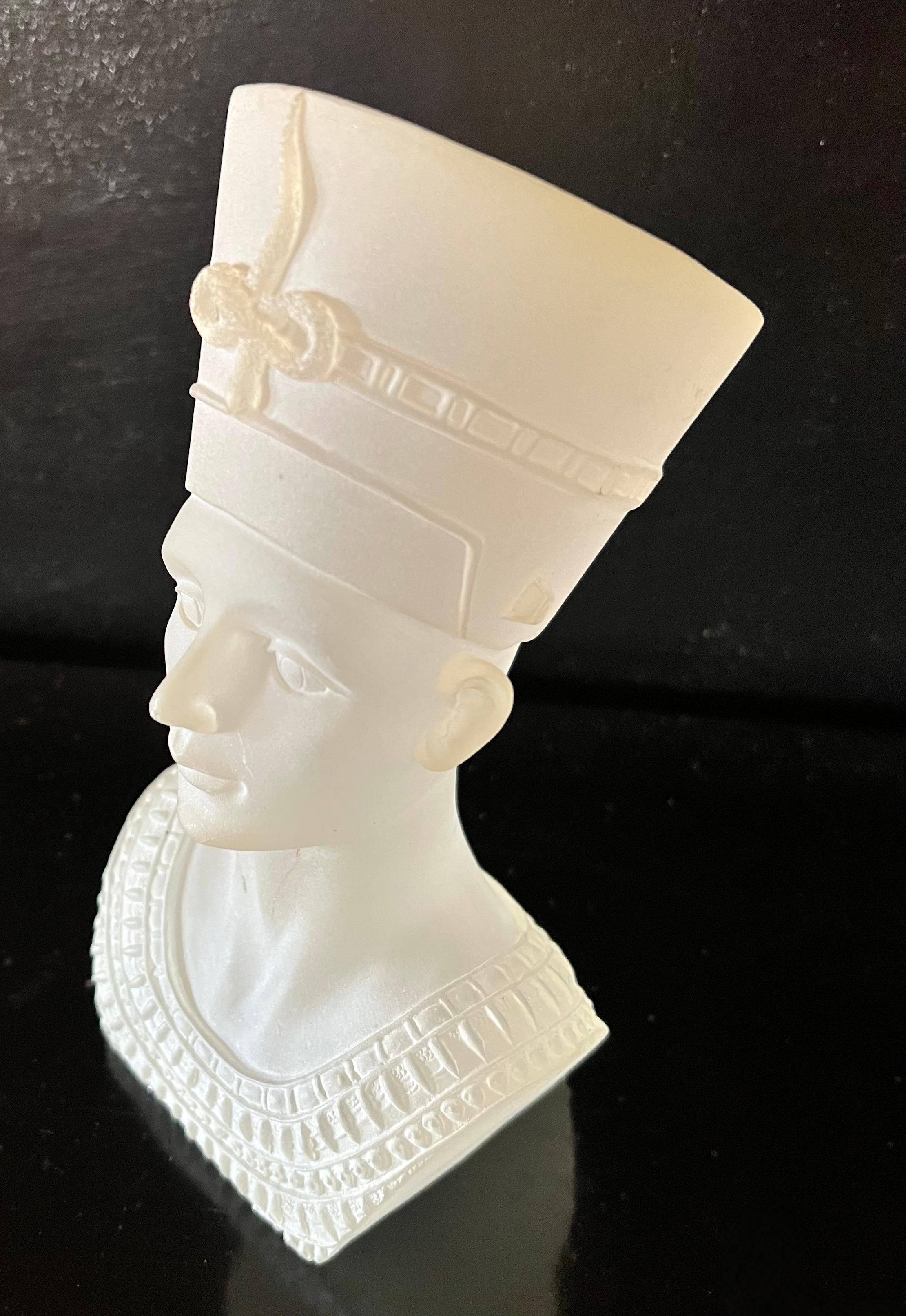 Bust Head of Nefertiti For Sale 4