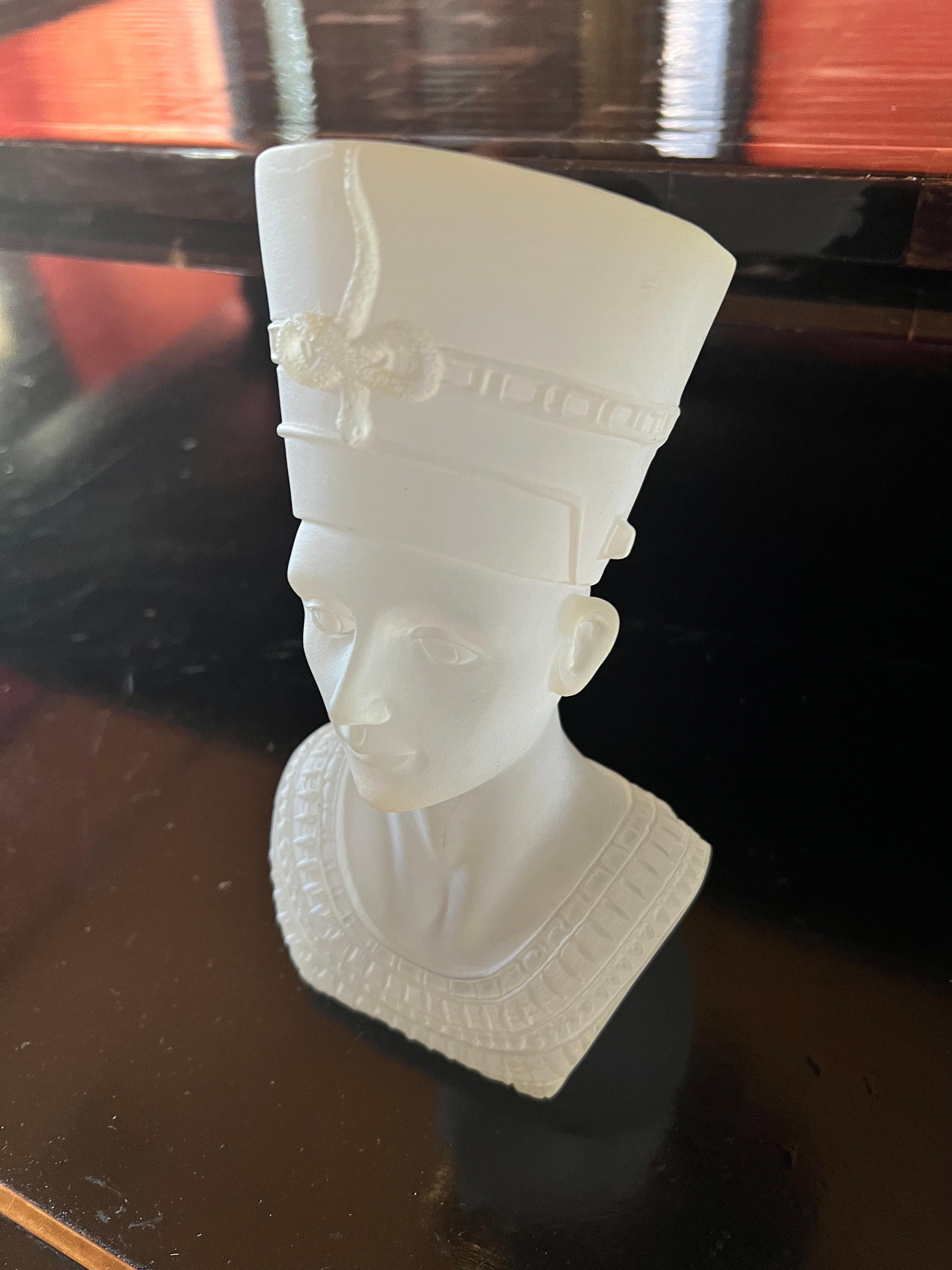 Bust Head of Nefertiti For Sale 9