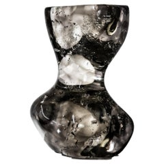 Bust II Cocktailtisch von Three One Four Studio