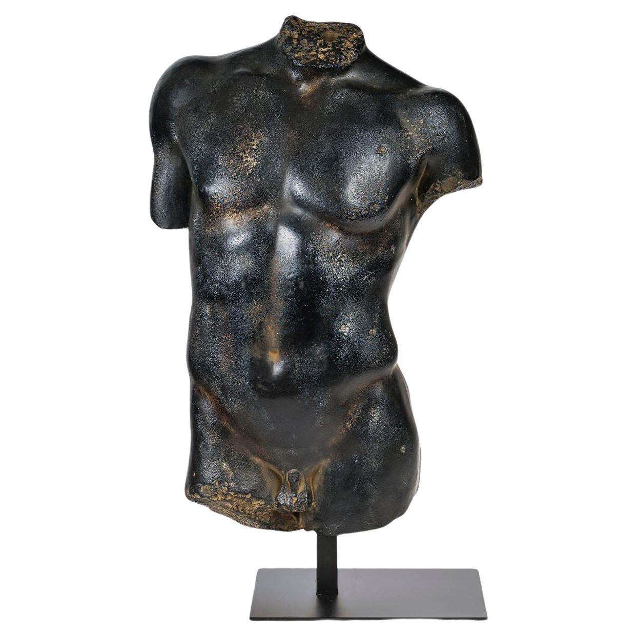 Bust in the Taste of Antiquity, 20th Century. For Sale