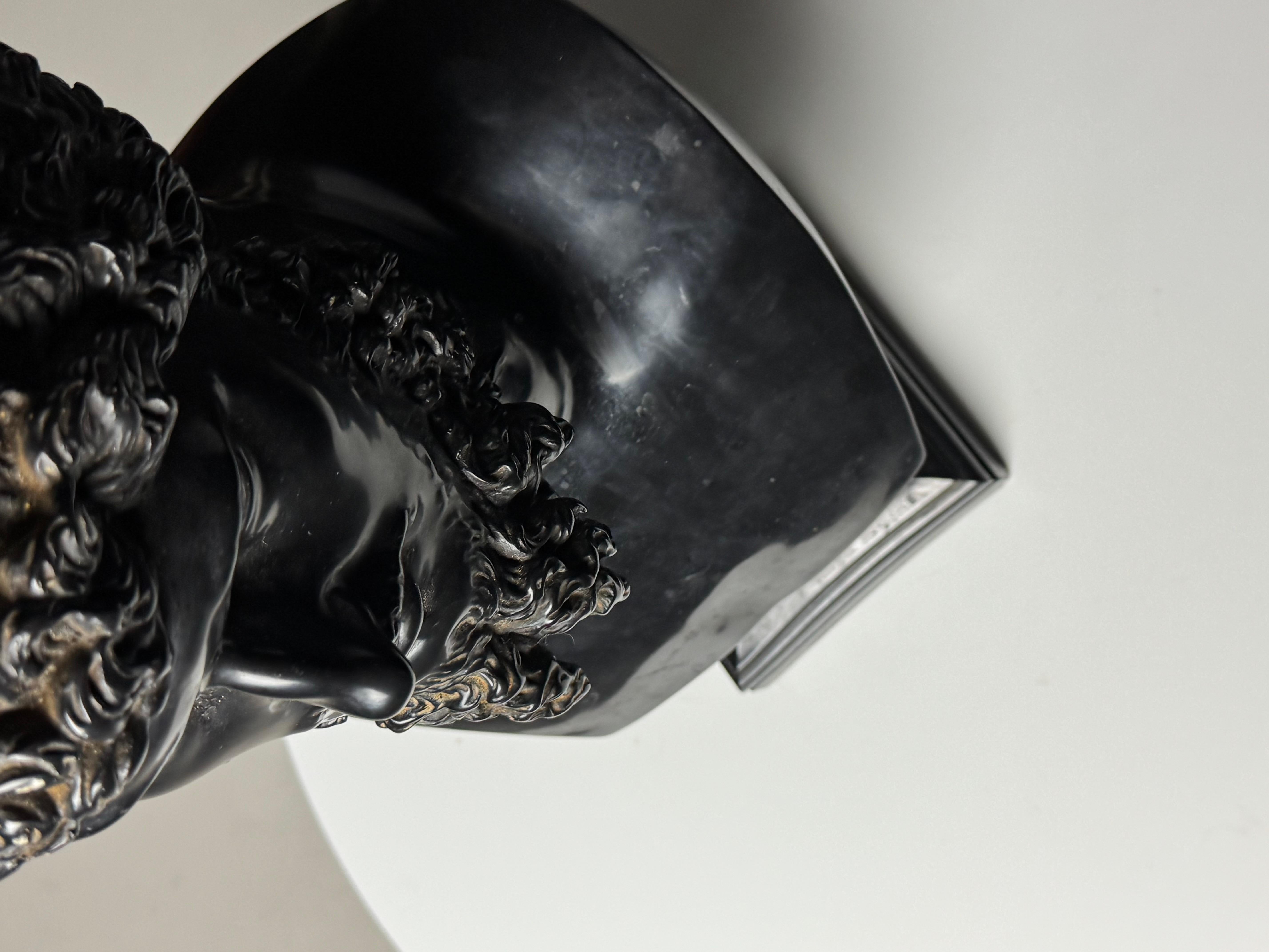 Busto Lucio Vero nero in vendita 11