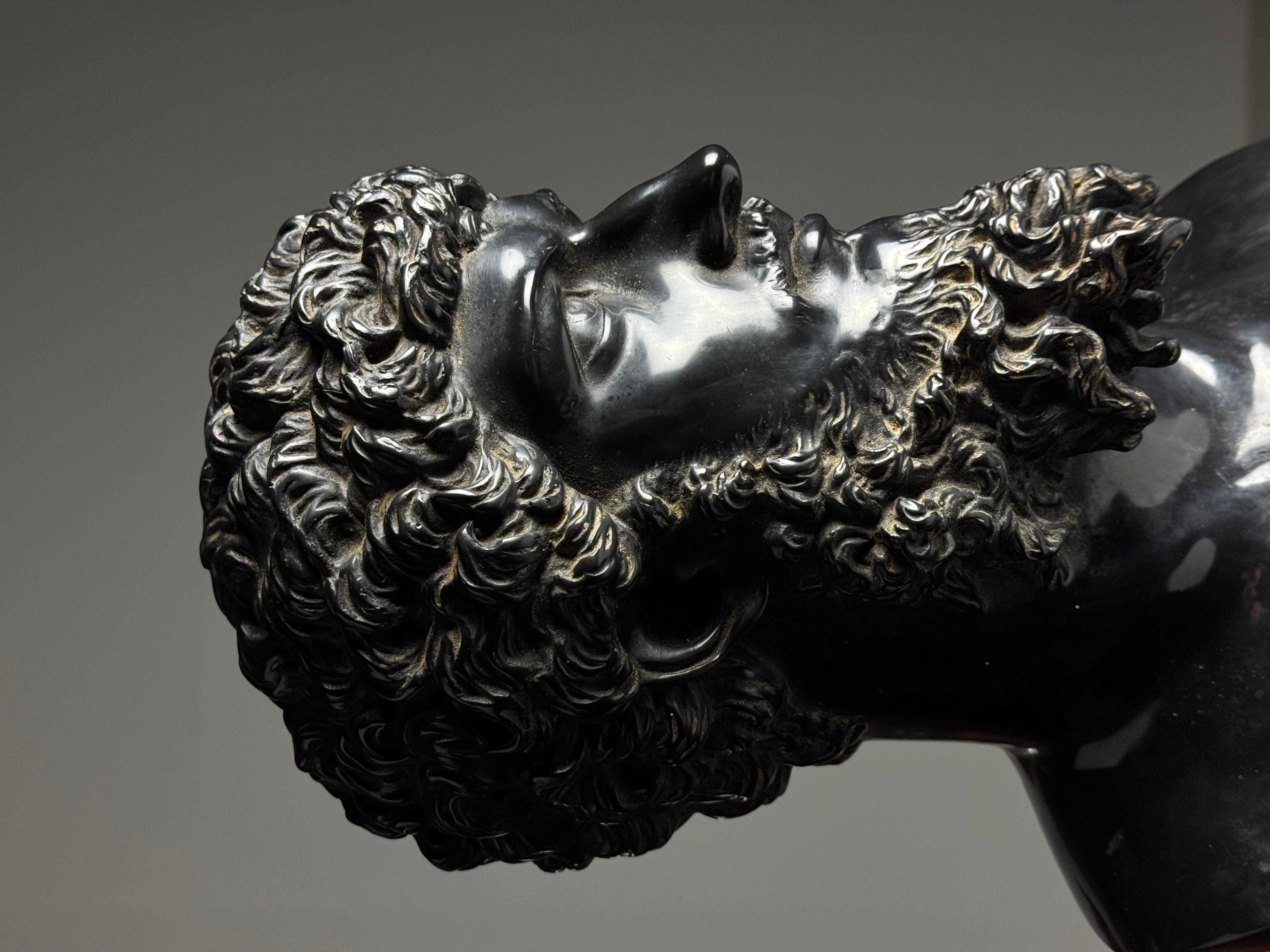 Busto Lucio Vero nero In condizioni buone in vendita a MILL, NL