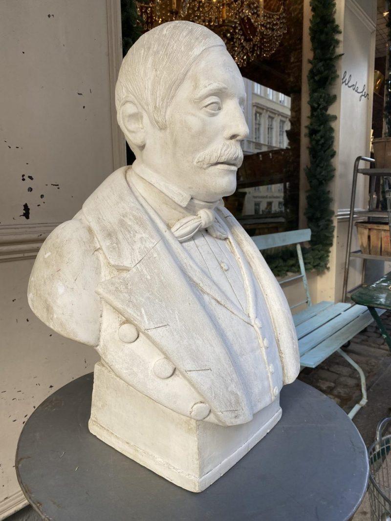 Bust, Man's Head and Torso, France, 1900 In Good Condition For Sale In Copenhagen K, DK