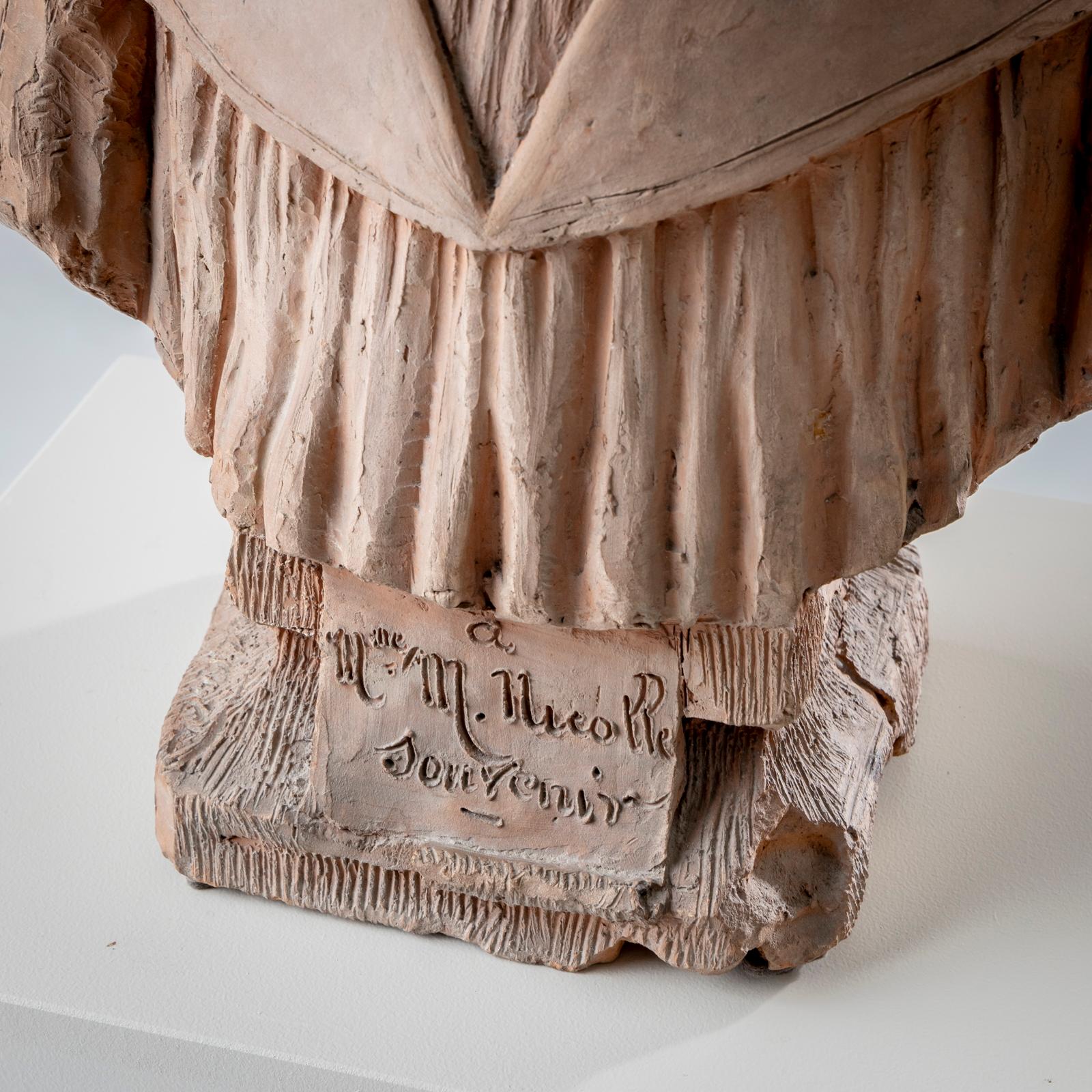 Terracotta Busto di ragazzo in erracotta, firmato H. H. Becoré, Francia, seconda metà del XIX secolo. in vendita