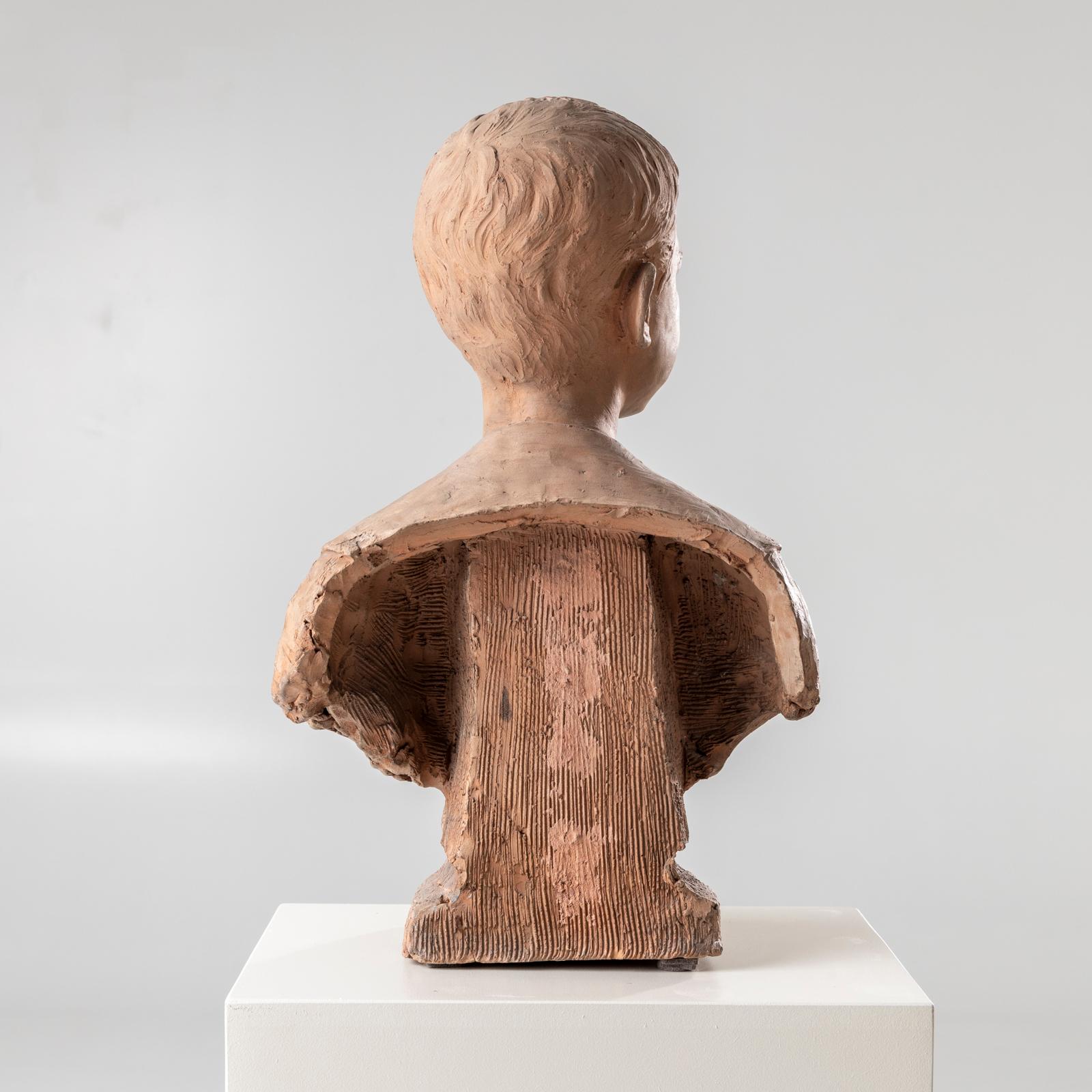 Busto di ragazzo in erracotta, firmato H. H. Becoré, Francia, seconda metà del XIX secolo. in vendita 2
