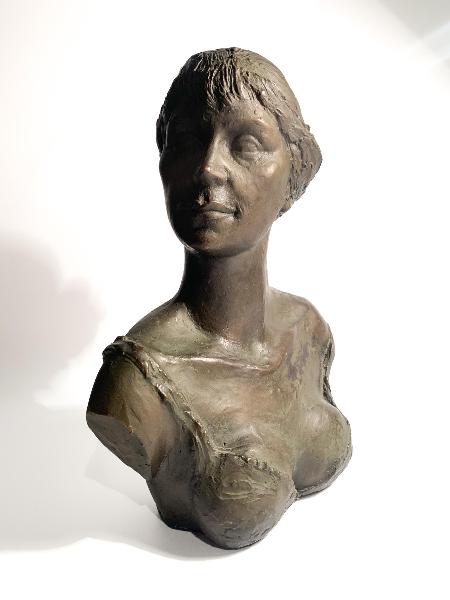 Bust of a Lady in Lost Wax Bronze Sculpture by Giuseppe Motti, 1950s For Sale 5
