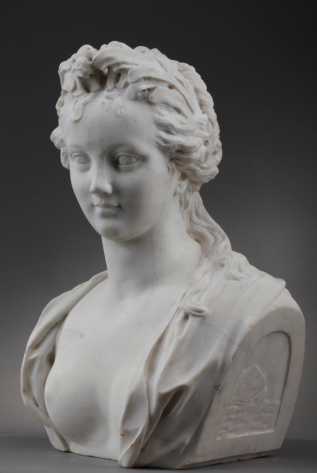 Bust of a Victory Crowned with Laurel, 19th Century 4