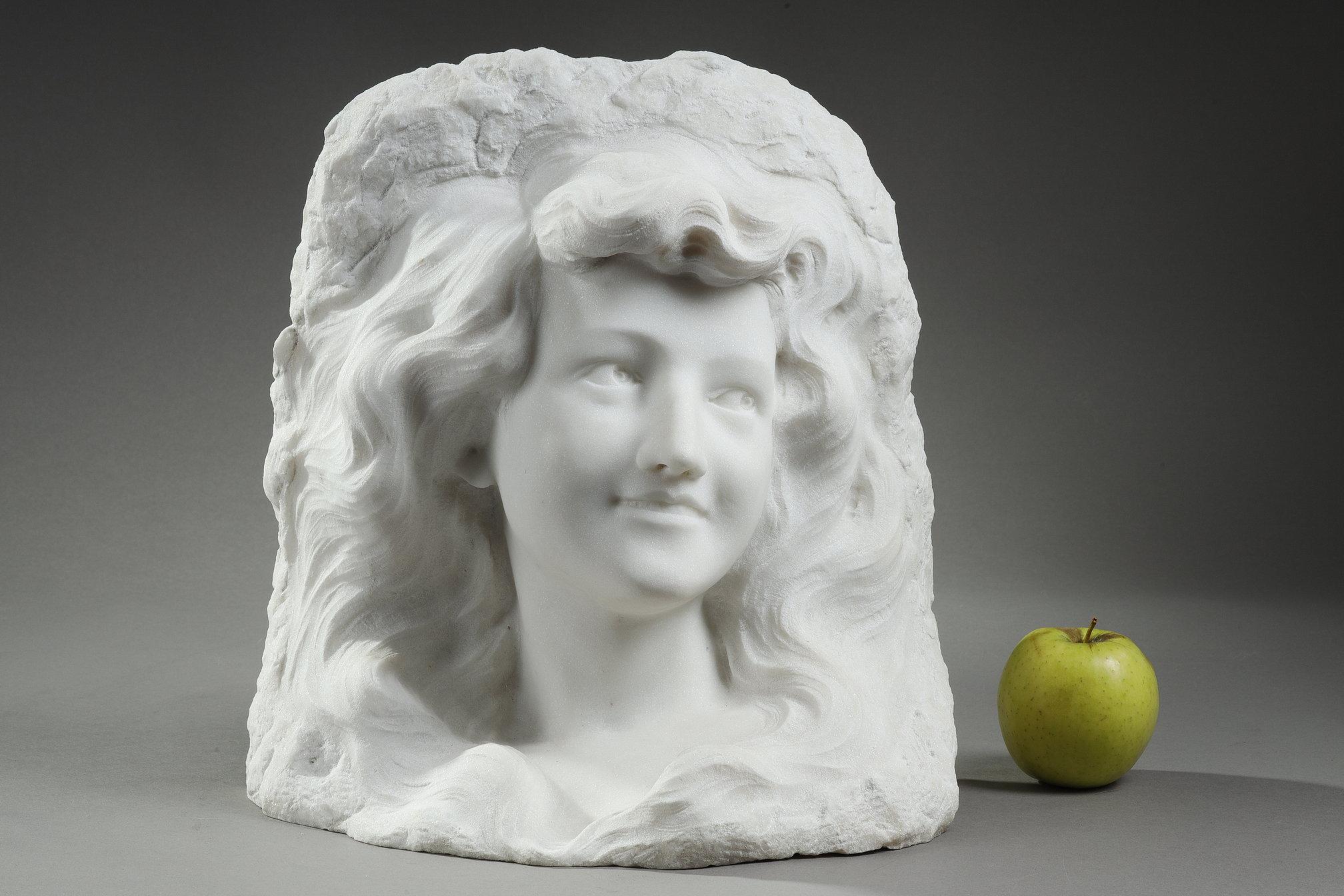 Bust of a young woman in Carrara marble, 19th century For Sale 9
