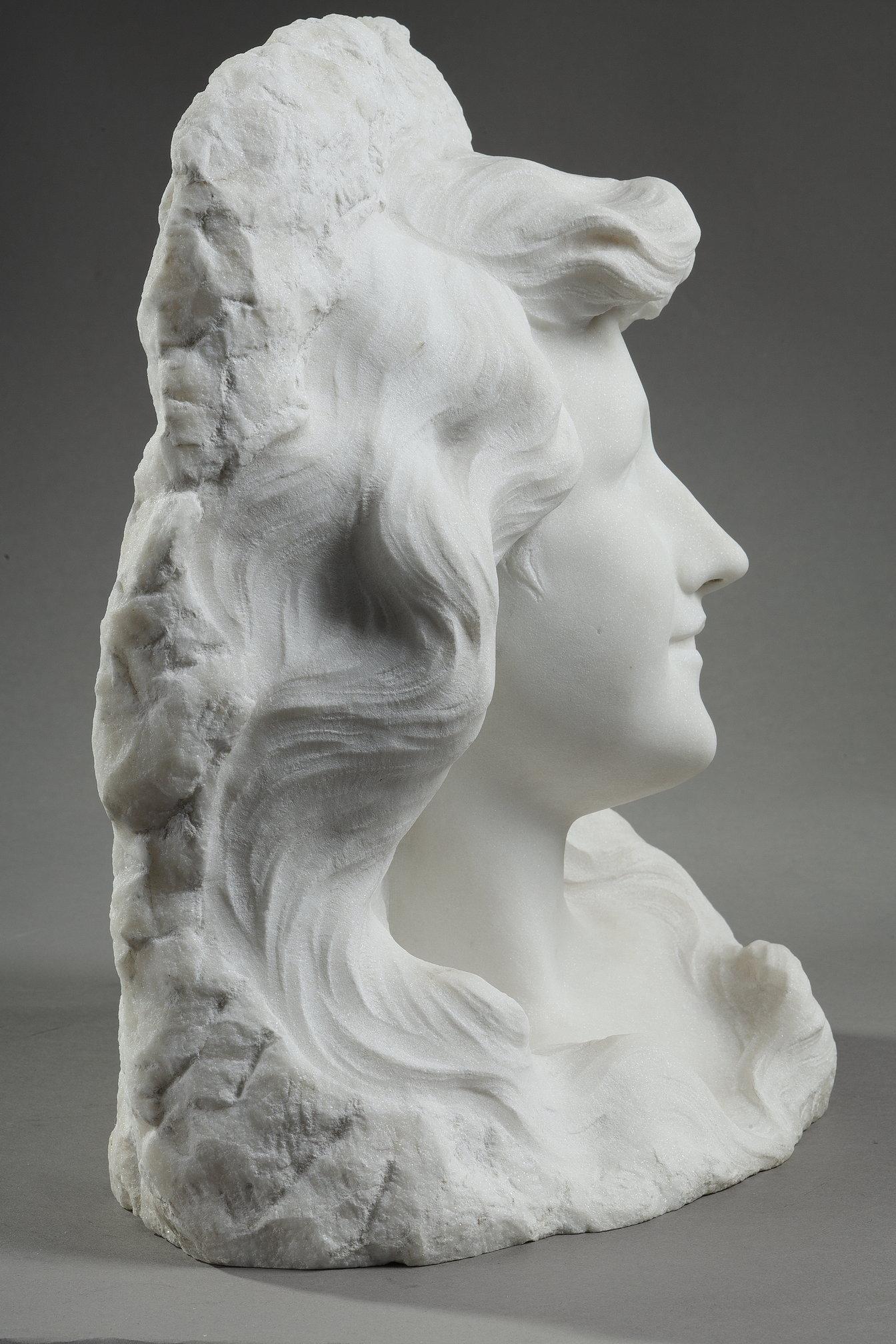 Late 19th Century Bust of a young woman in Carrara marble, 19th century For Sale