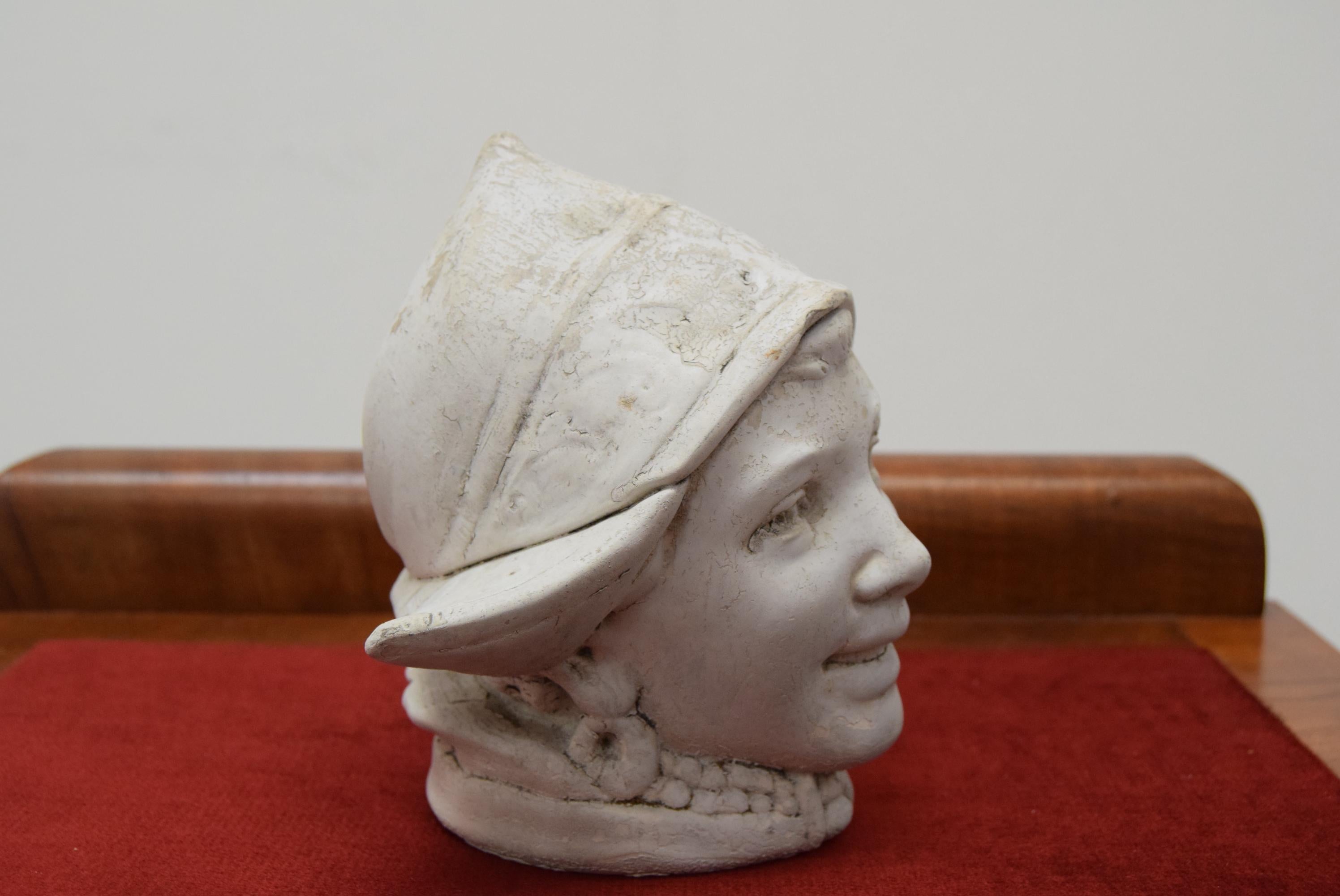 Porcelain Bust of an Unknown Woman by Georg Klimt, from 1915 For Sale