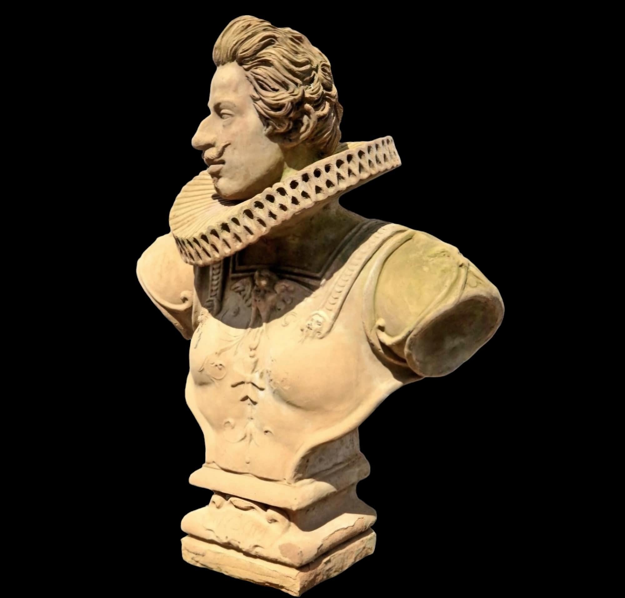 Metà XX secolo BUST DI COSIMO IN TERRACOTTa in vendita