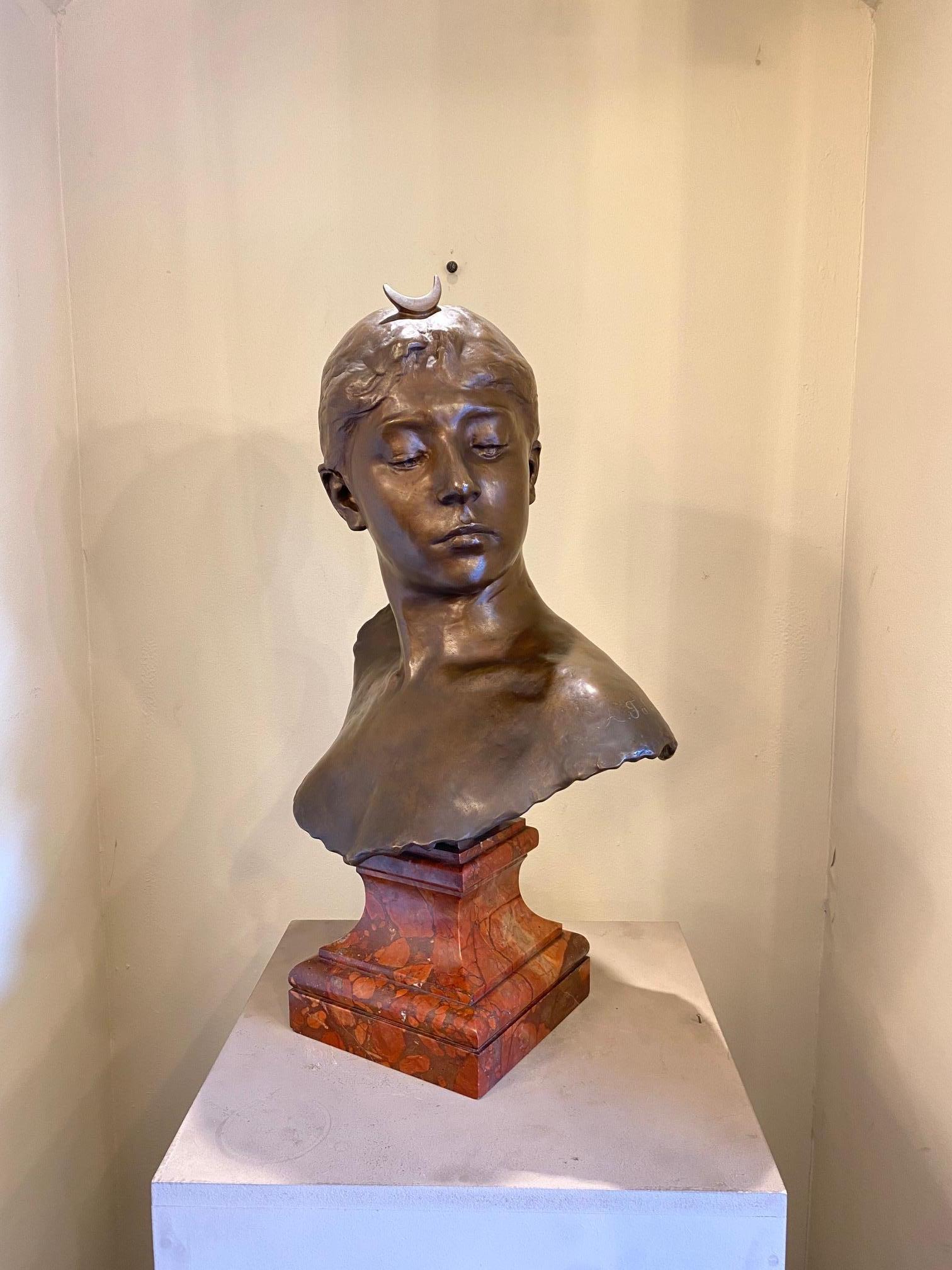 Bust of Diana Bronze by  Alexandre Joseph Falguiere, Art Nouveau In Good Condition In Nice, FR