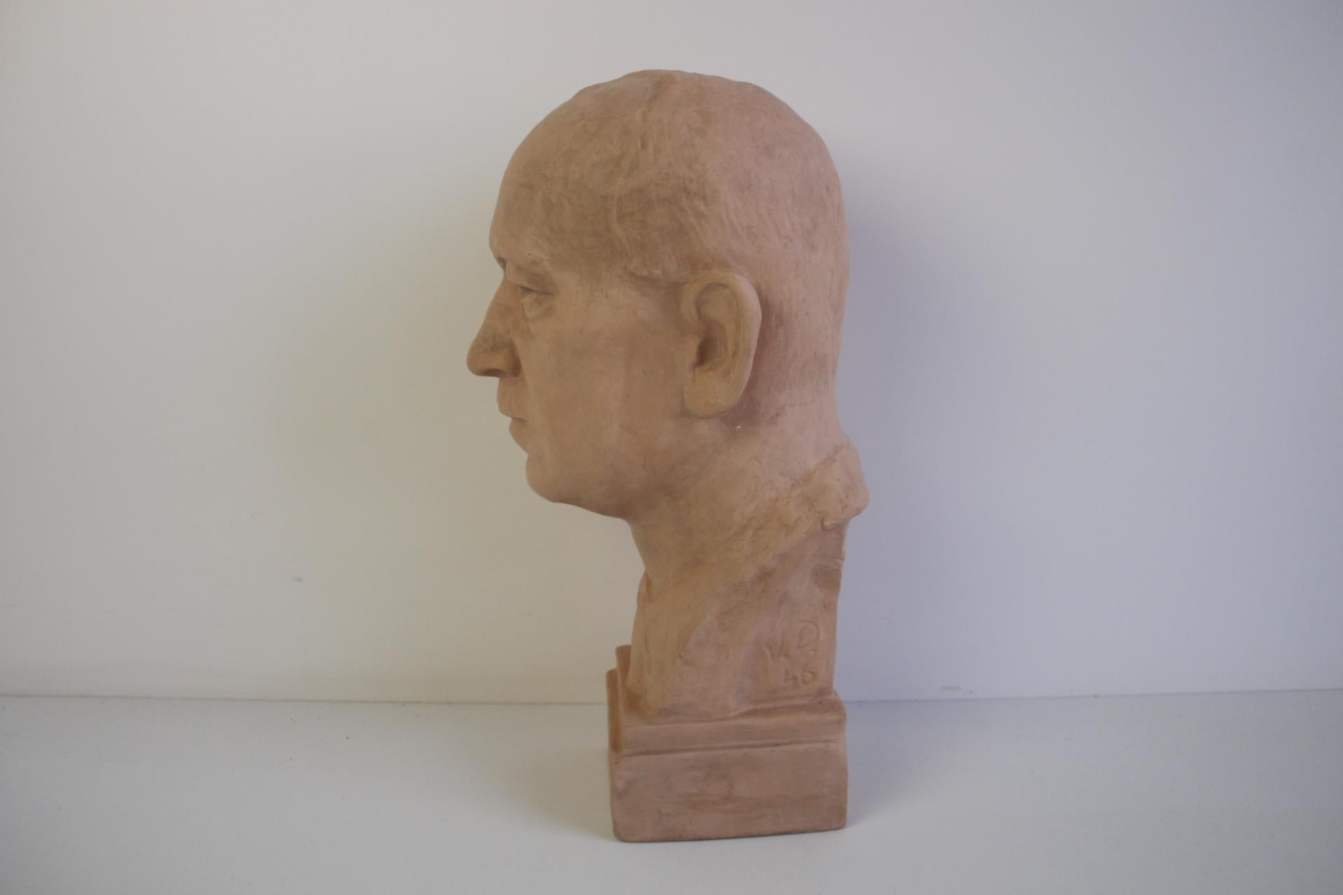 Bust of Edvard Beneš, President of Czechoslovakia, 1946 For Sale 5