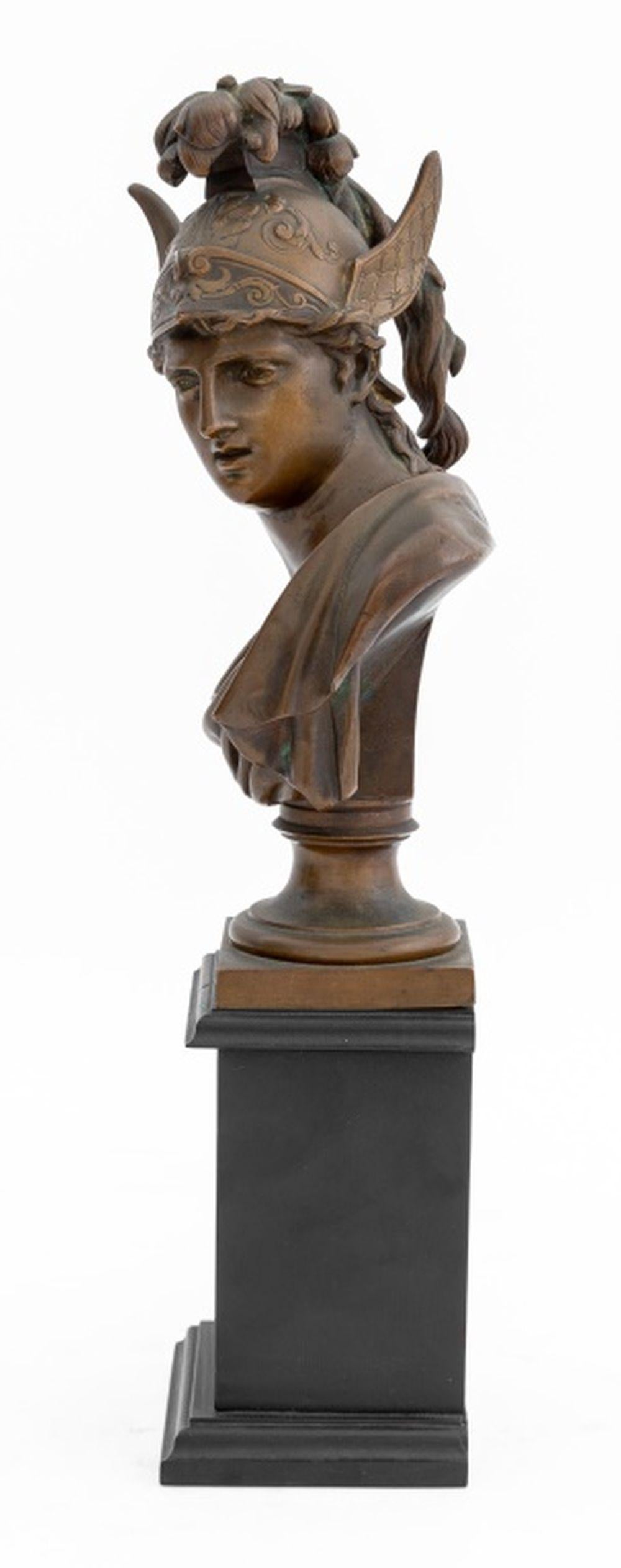 Greco classico Busto di Ettore il Troiano Scultura in bronzo in vendita