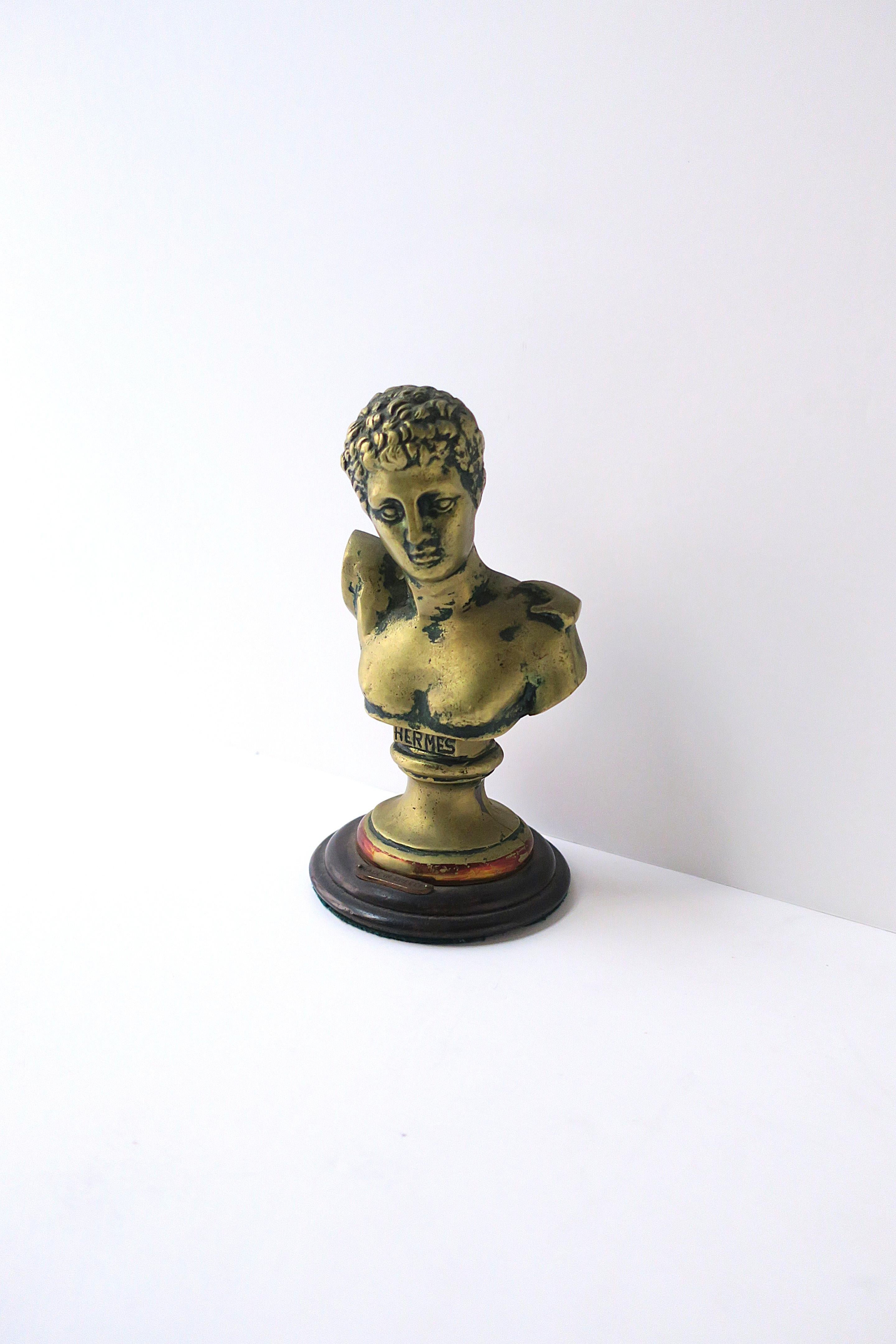 20ième siècle Bust of Hermes en vente