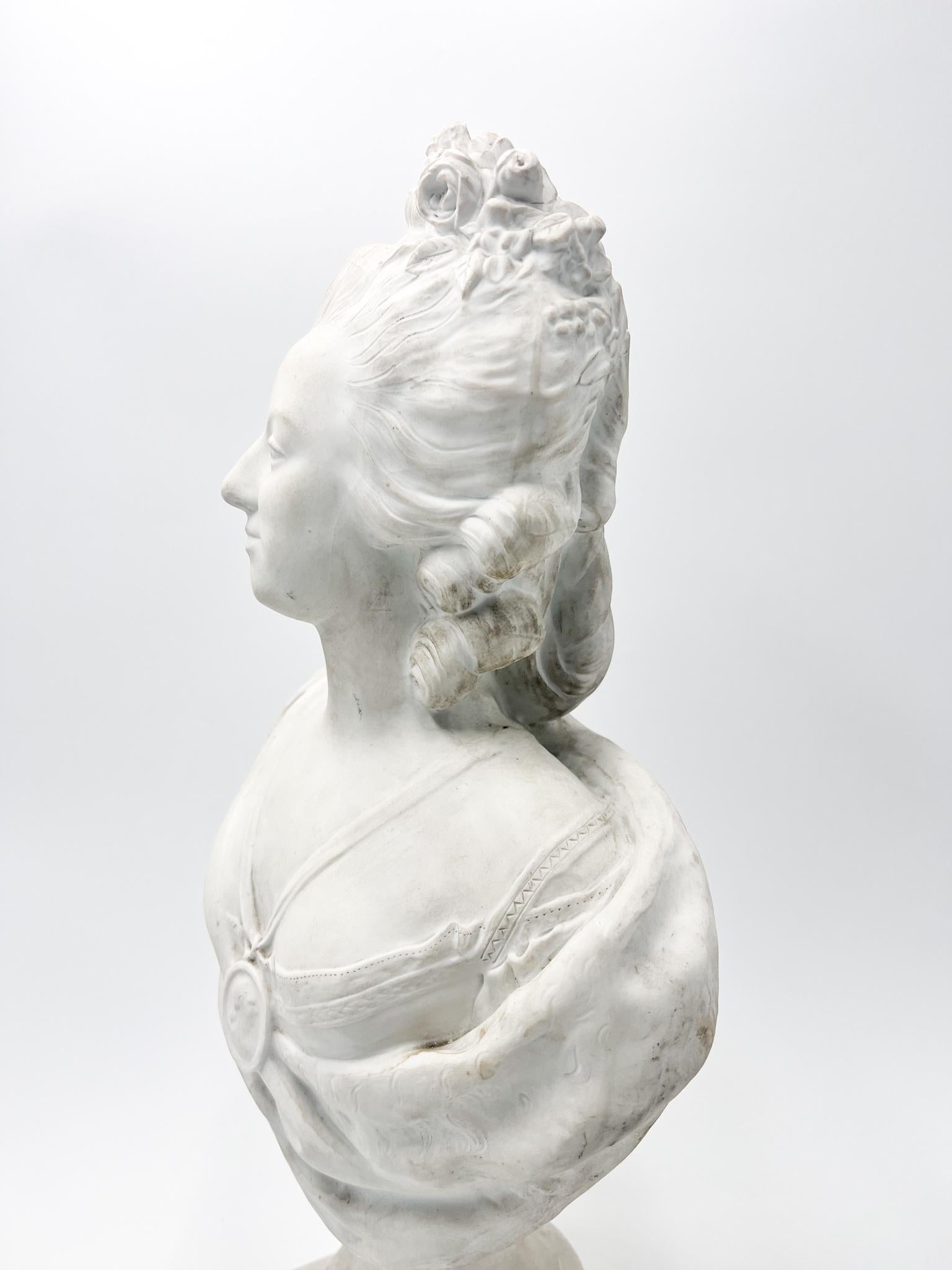Bust of Marie Antoinette in Sevres Ceramic from the 1940s 2