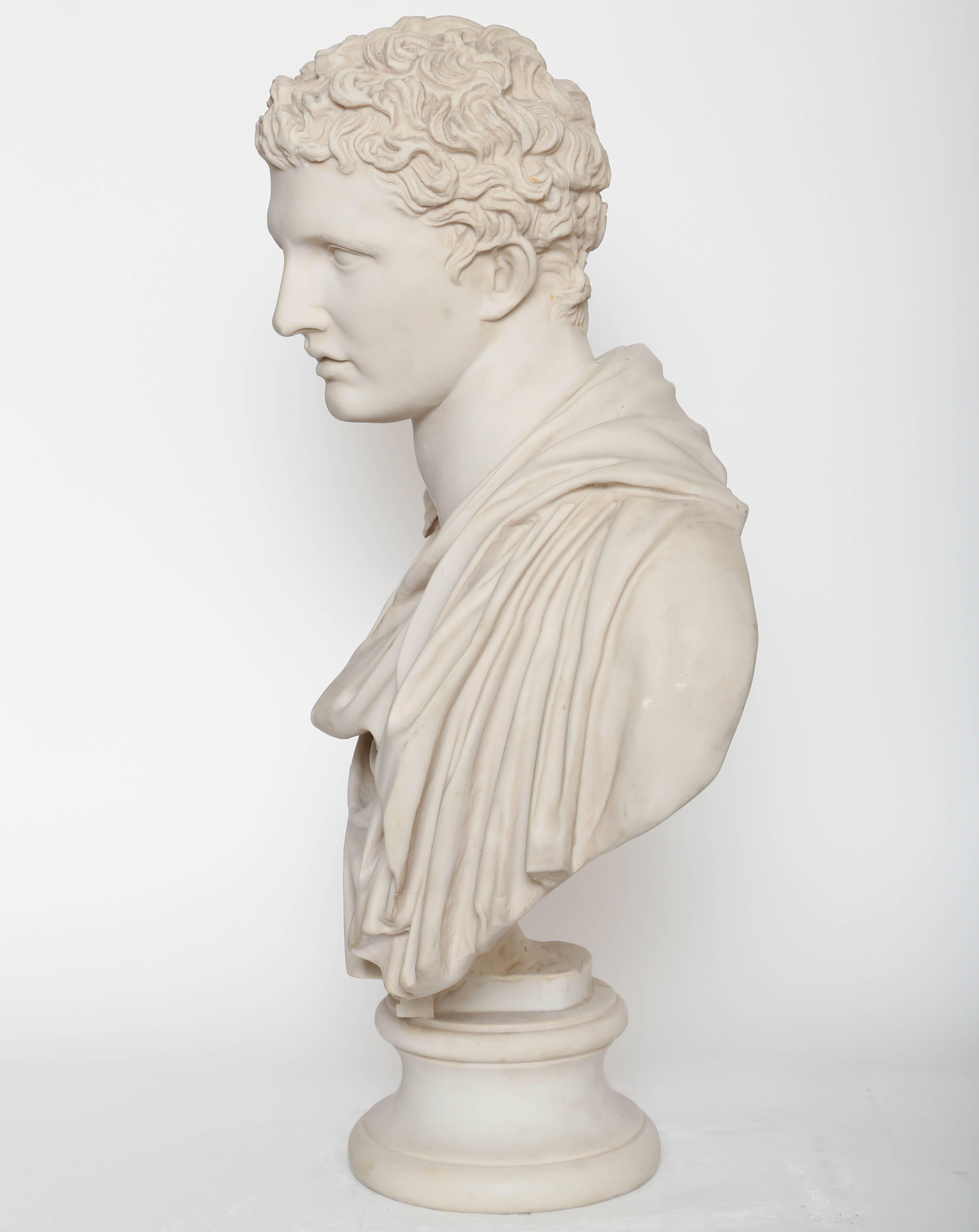 Intagliato a mano Busto di Marco Antonio in vendita