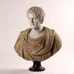 Busto di imperatore romano in marmo bianco Italia XX secolo
