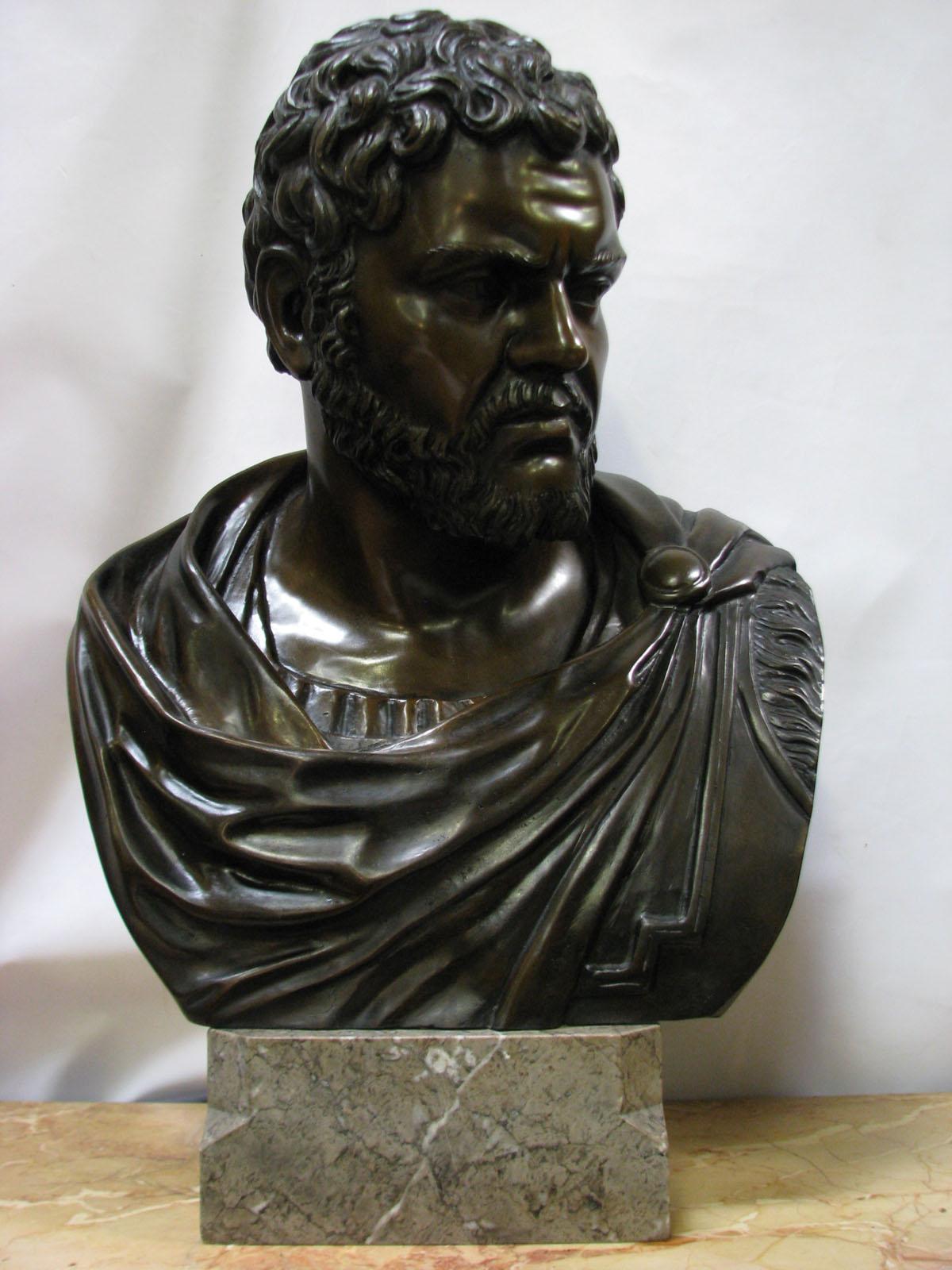 Impressive, impressive and presentable bronze,
depicting the bust of the Roman emperor Caracalli.
An excellent copy of the work of a brilliant Renaissance sculptor
Giovanni da Bologna, called Giambologna / Gianbologna (1529-1608).

Signed