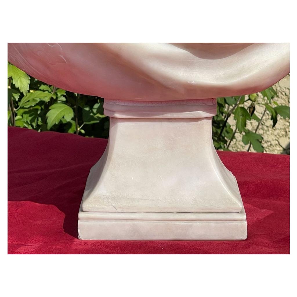 French 19th Century, Bust of Marie-Antoinette in Carrara Marble For Sale