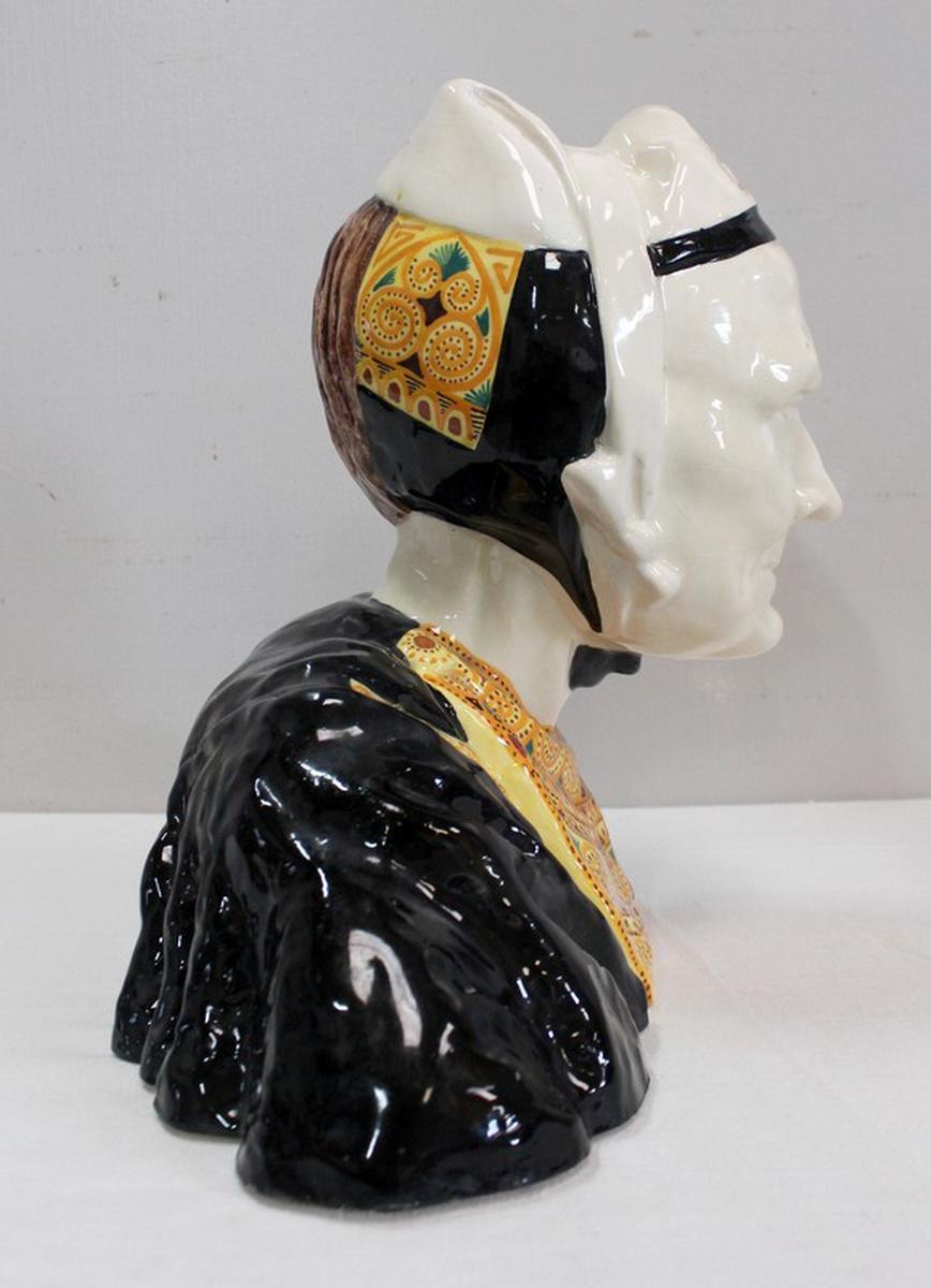 Busto in terracotta di una donna Bigoudène, di H. Porson - 1920/1930 in vendita 1