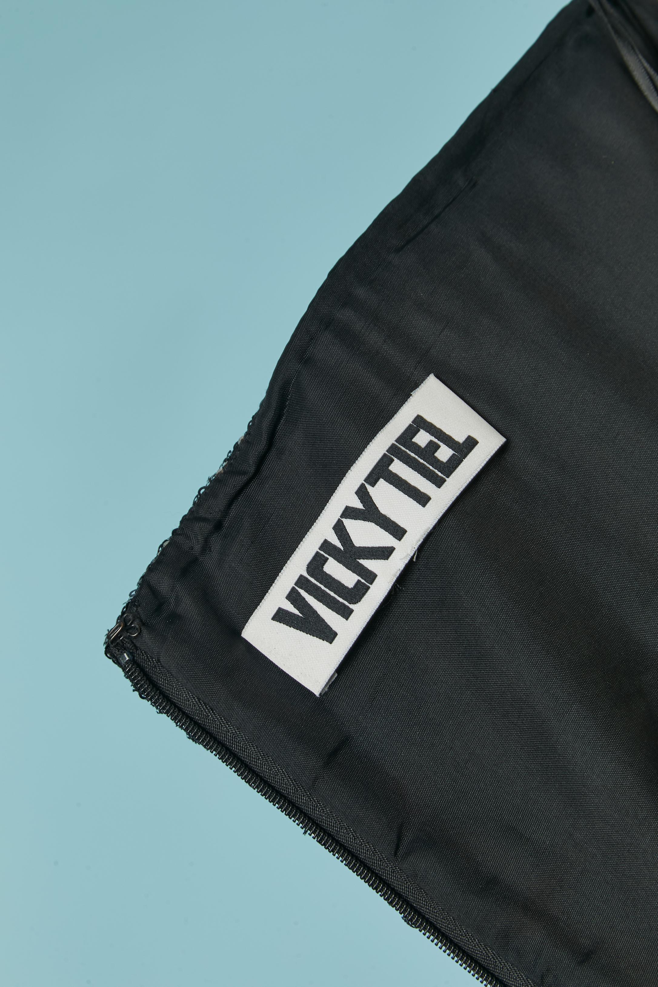 Abito da sera bustier in paillettes argento e nero Vicky Tiel in vendita 3