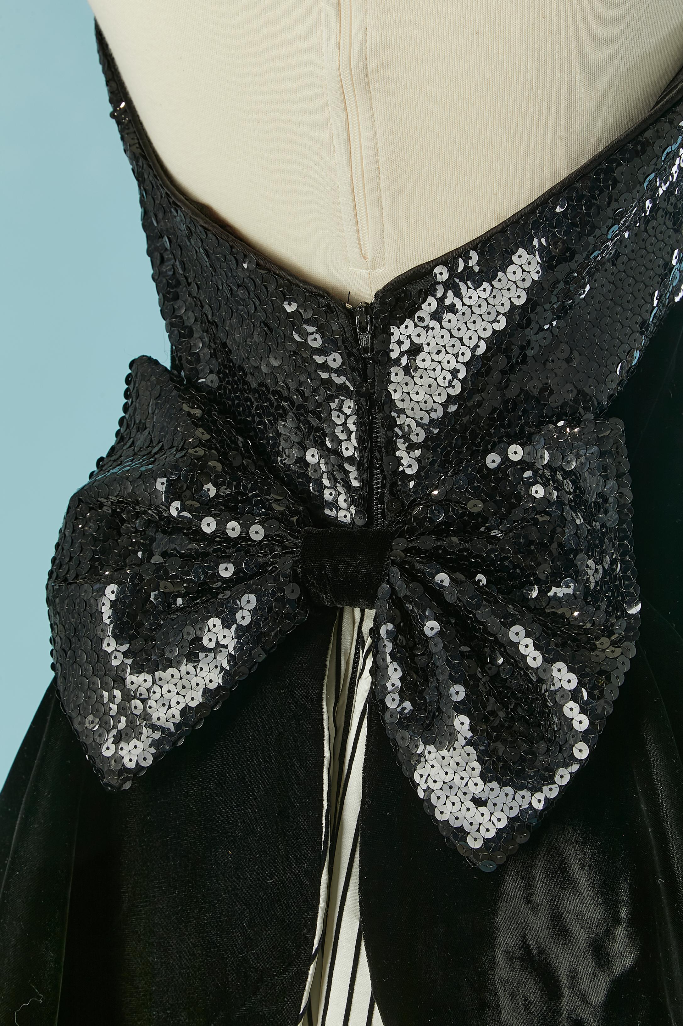 Bustier evening dress made of sequin, velvet and striped Jessica Mc Clintock For Sale 2