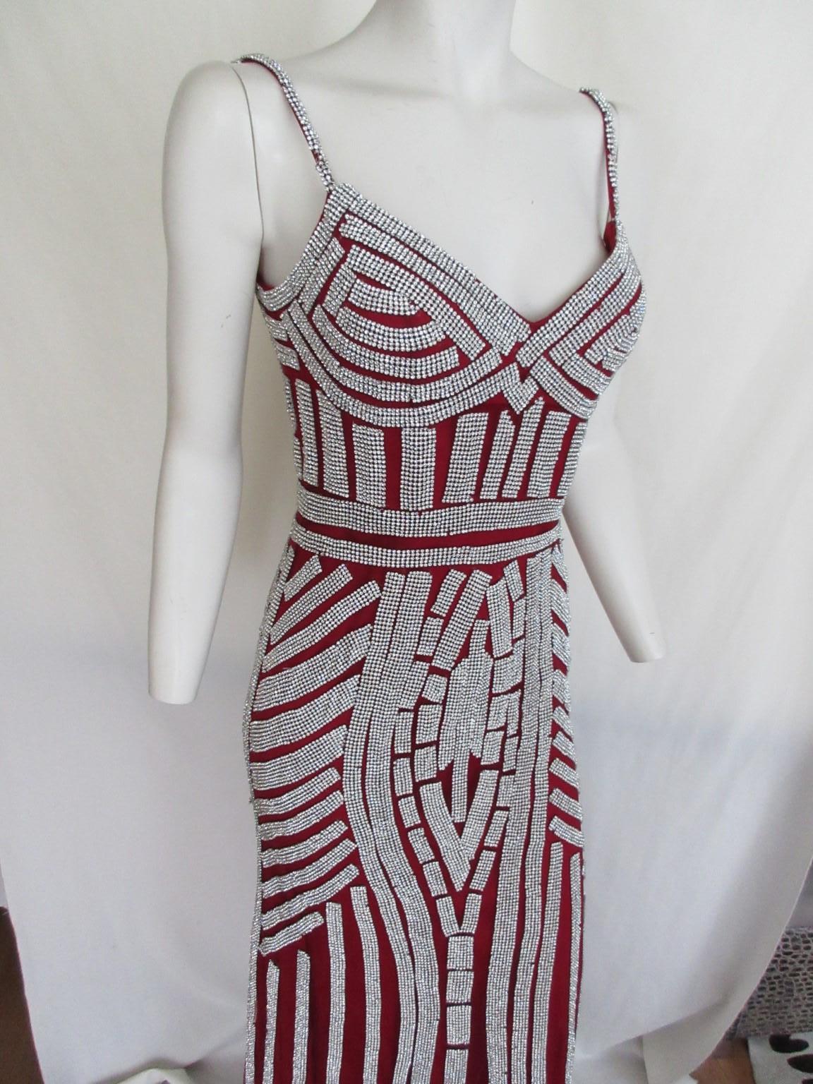 Robe de soirée bustier à bretelles argentées en vente 5
