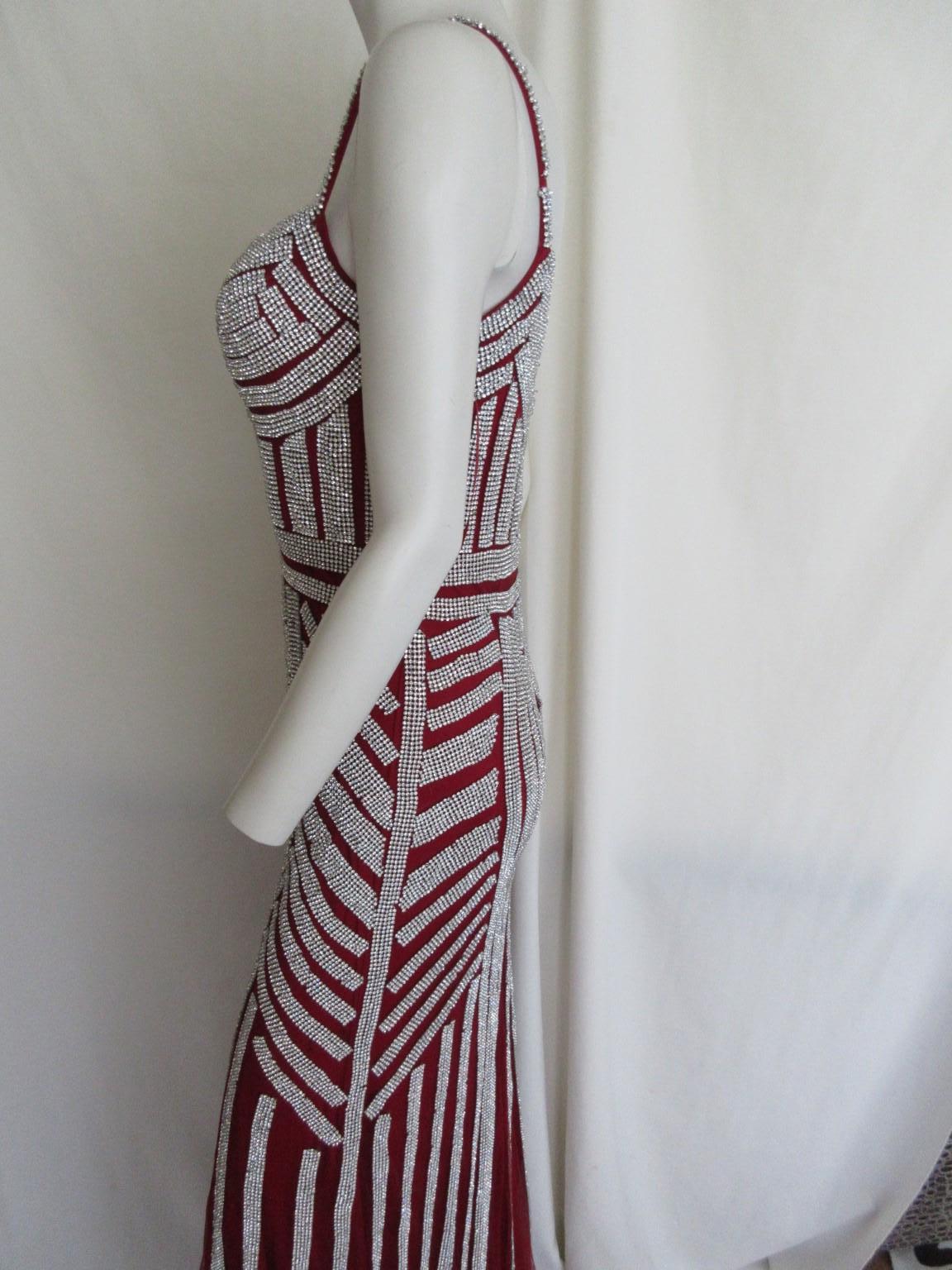 Robe de soirée bustier à bretelles argentées Unisexe en vente