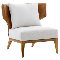Busto Curved Leather Back and Off-White Seat Armchair with Teak-Framed Base