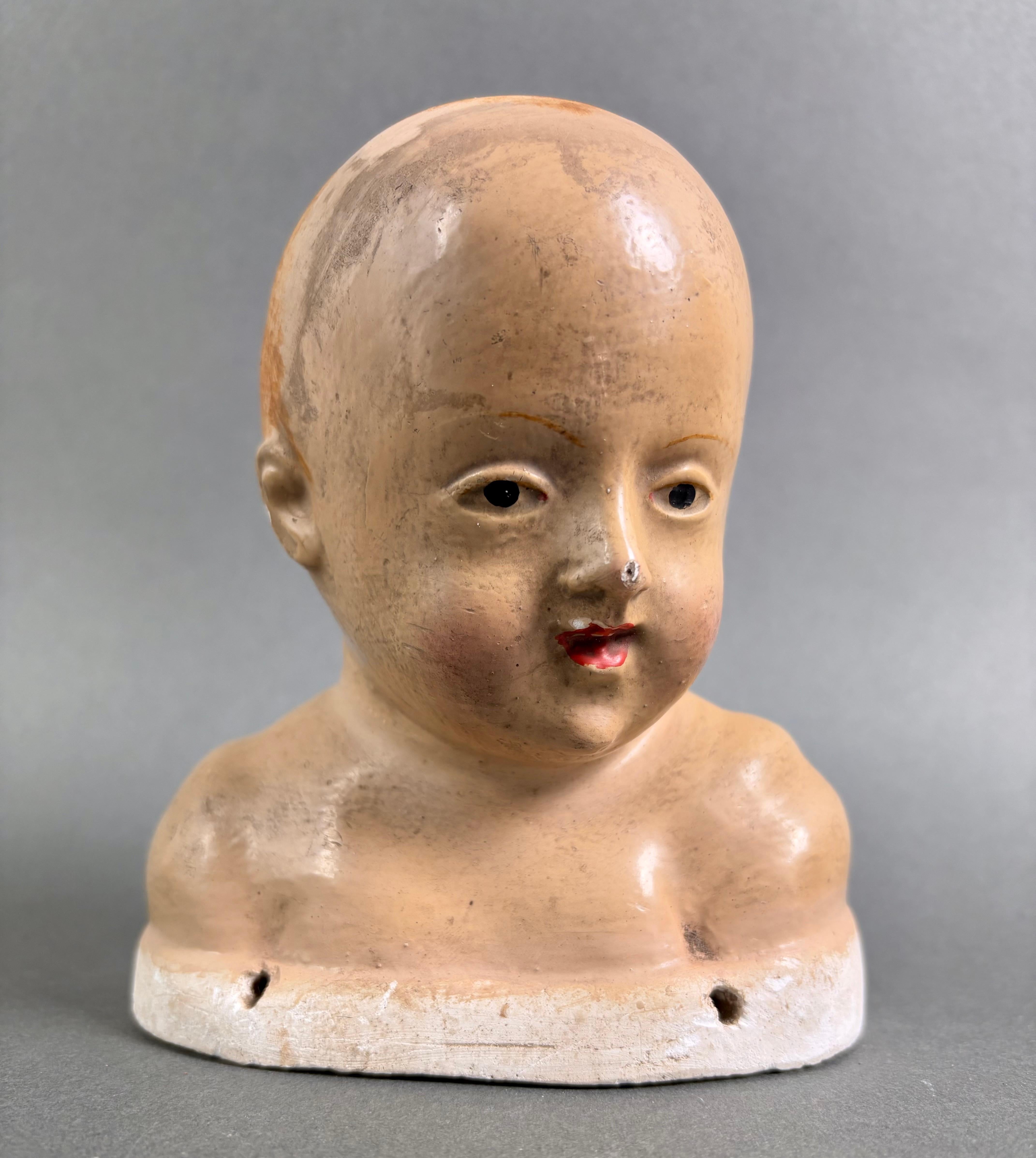 Peint à la main Buste de l'Enfant Jésus Polychrome Sculpture italienne du XVIIIe siècle en vente