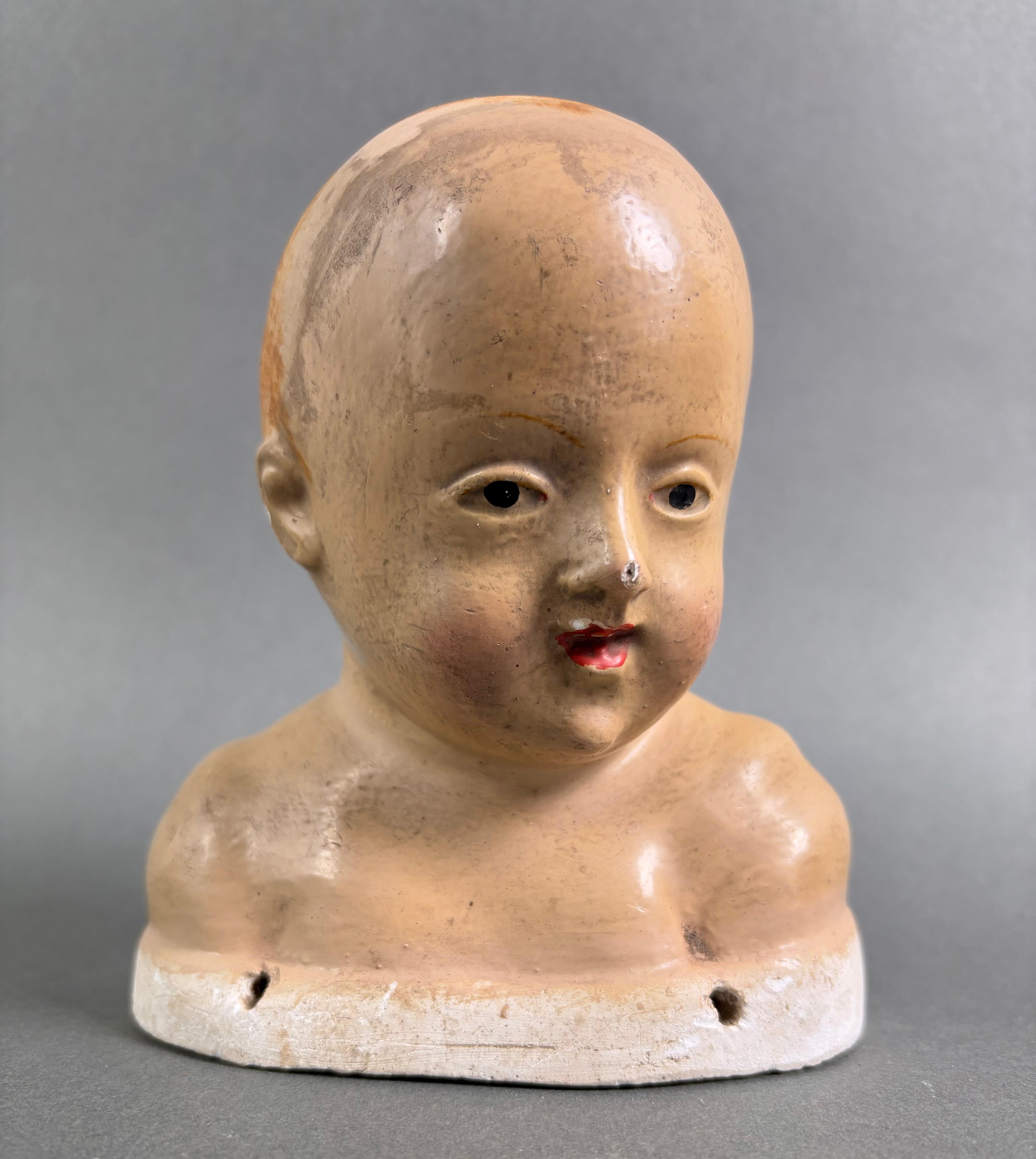 Buste de l'Enfant Jésus Polychrome Sculpture italienne du XVIIIe siècle Bon état - En vente à Pistoia, IT