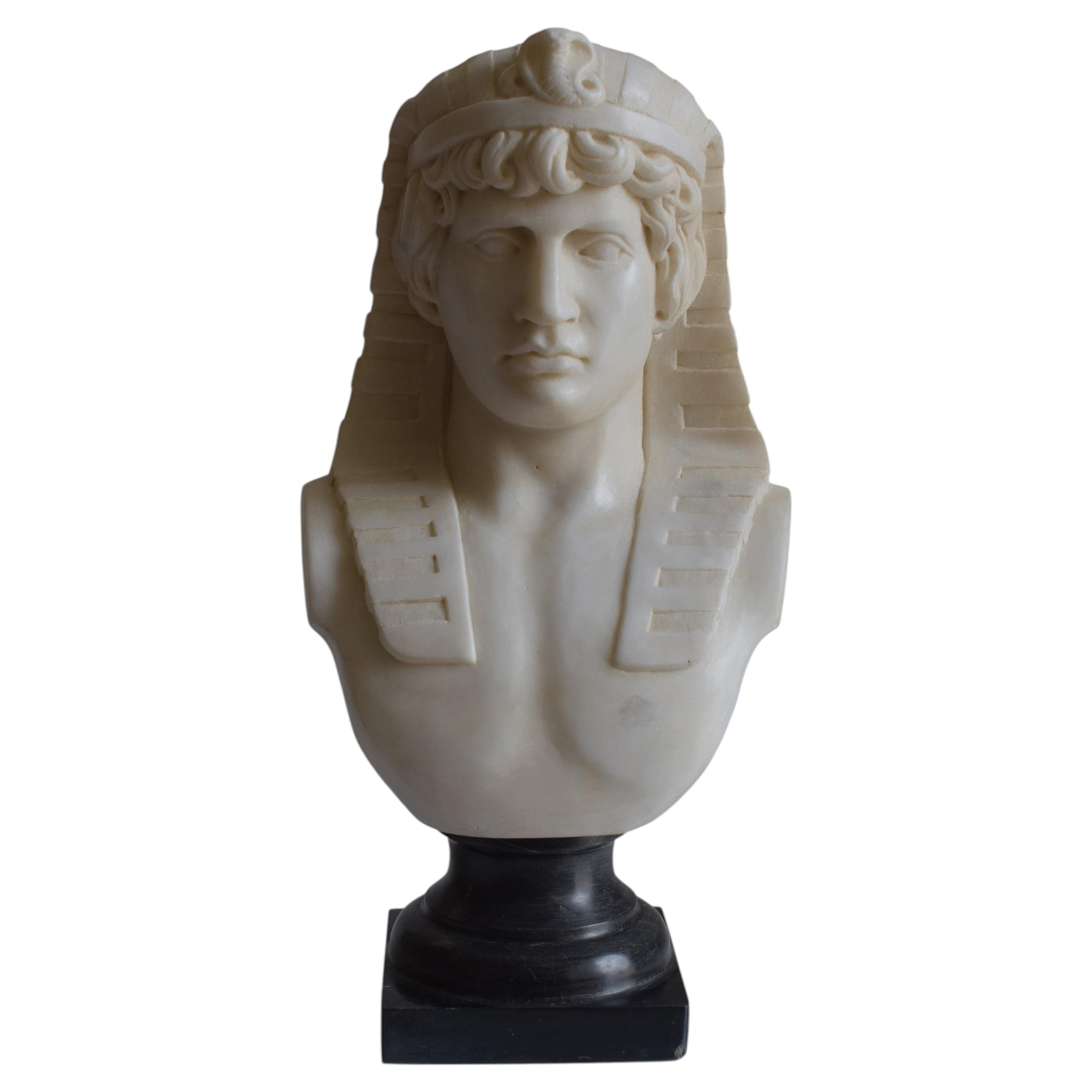 Busto di Antinoo versione egizia -scolpito su marmo -made in Italy For Sale
