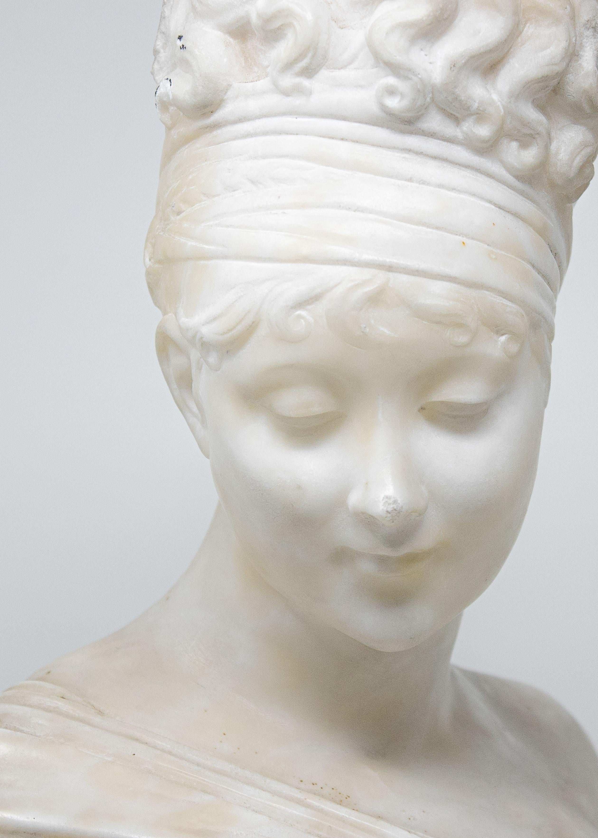 19th Century Bust of Juliette Récamier, Alabaster, 19th century  For Sale