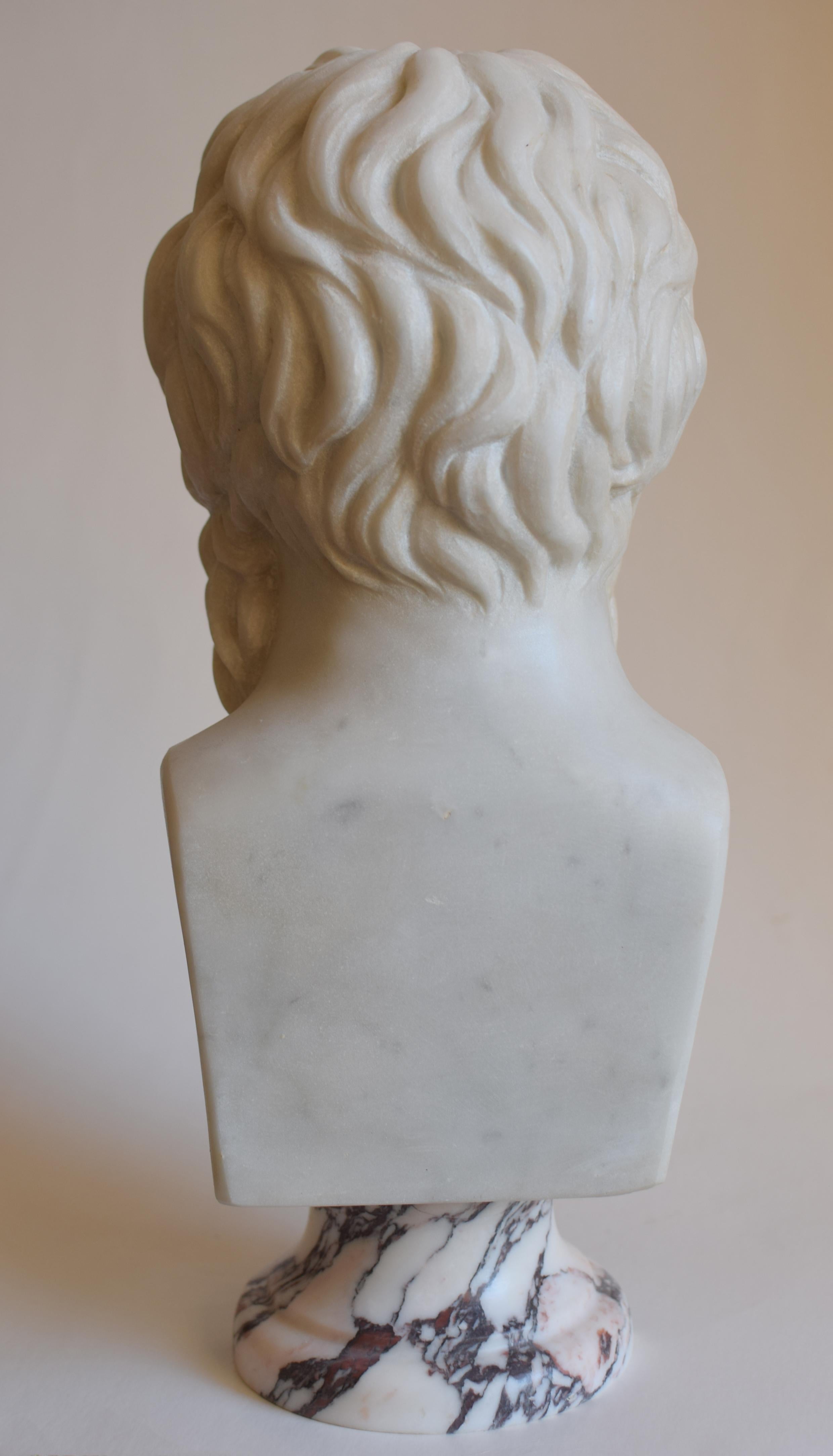 Late 20th Century Busto di Socrate in marmo bianco di Carrara For Sale