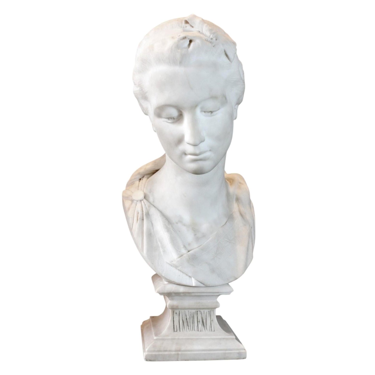 Bust representing Innocence, Marble, 19th century. For Sale