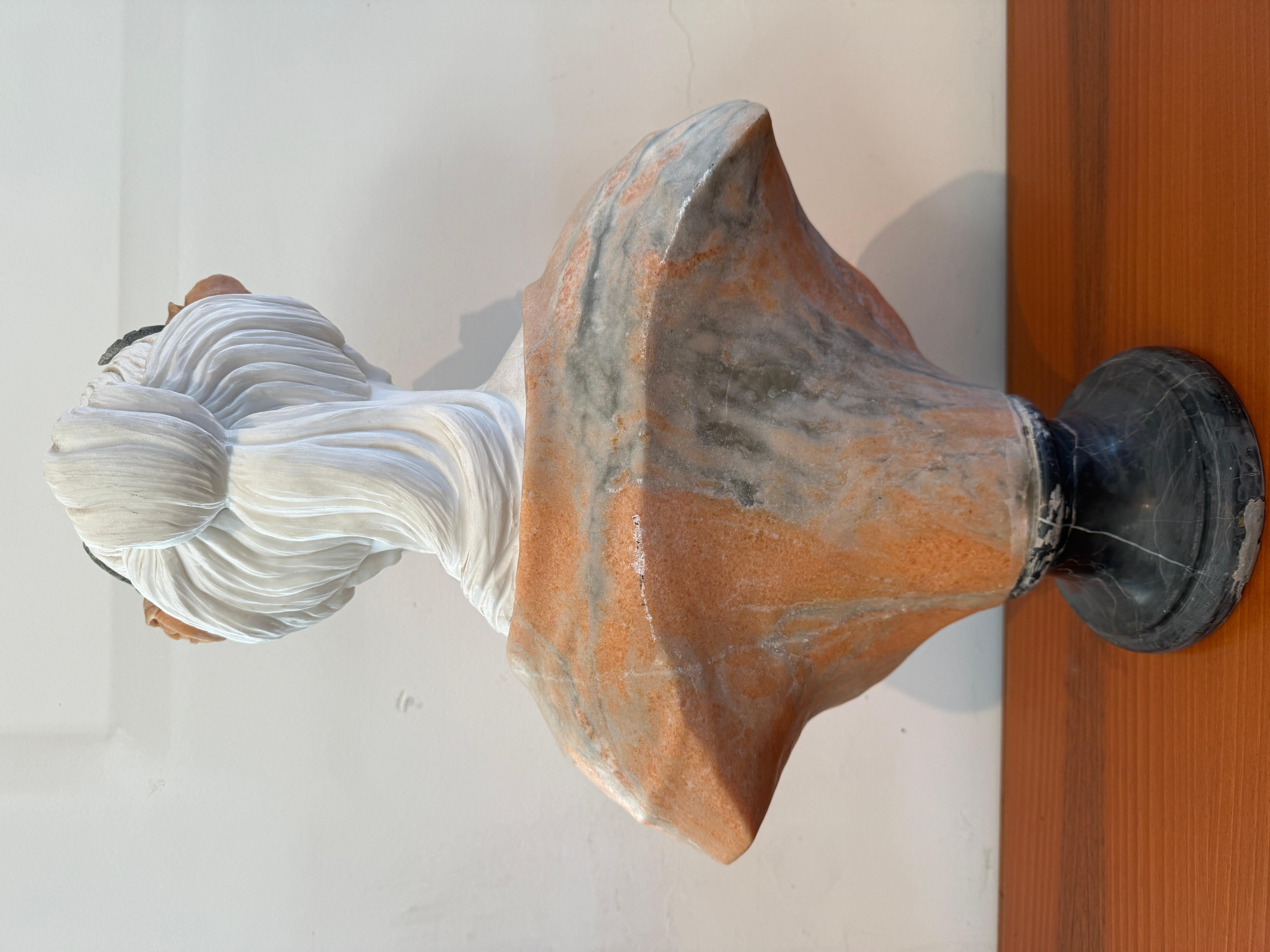 Busto in marmo deluxe raffigurante una dama bianca anni '70 im Angebot 1