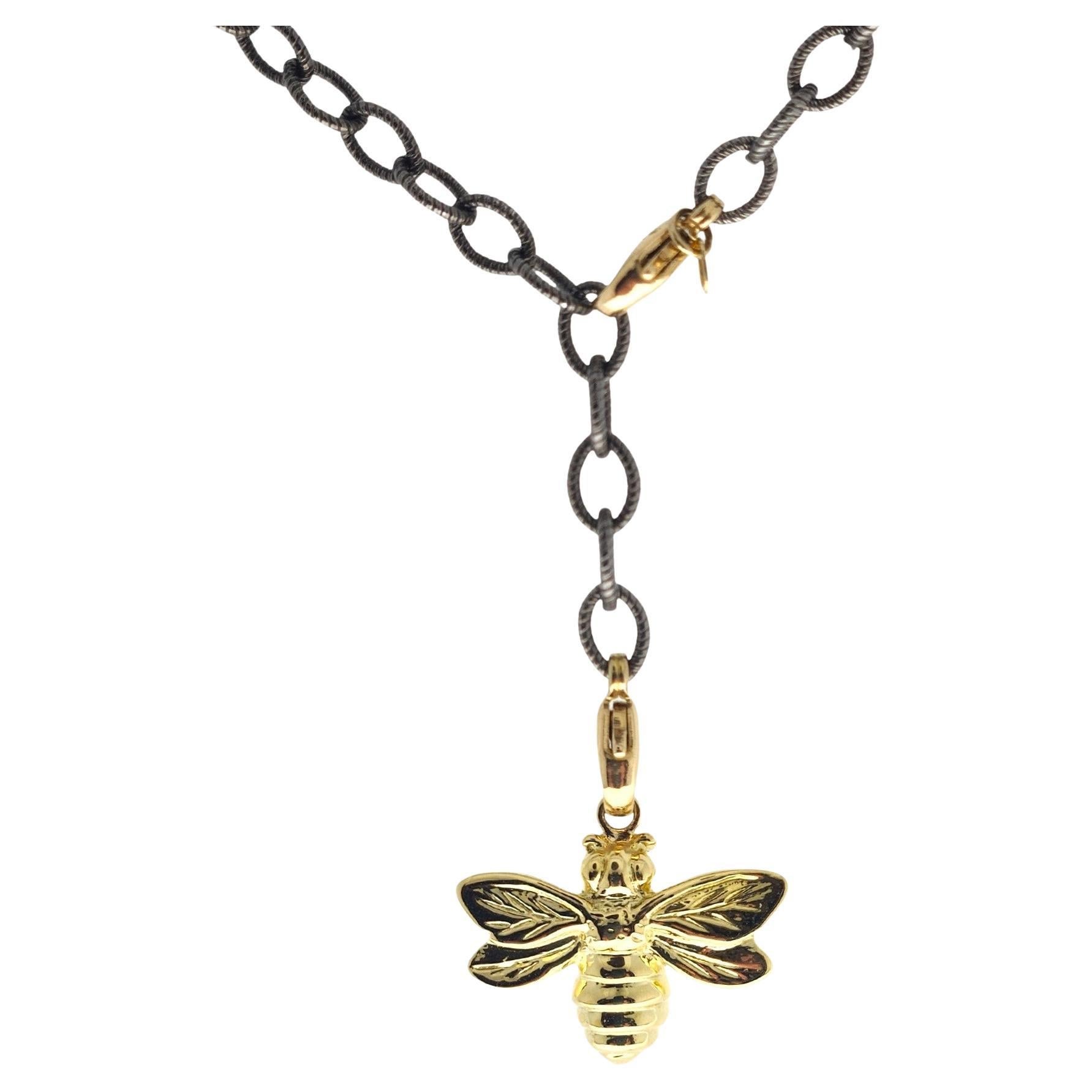 Busy Bee Lariat Necklace in 18K Gold on an Oxidized Silver Chain with Lobsters For Sale