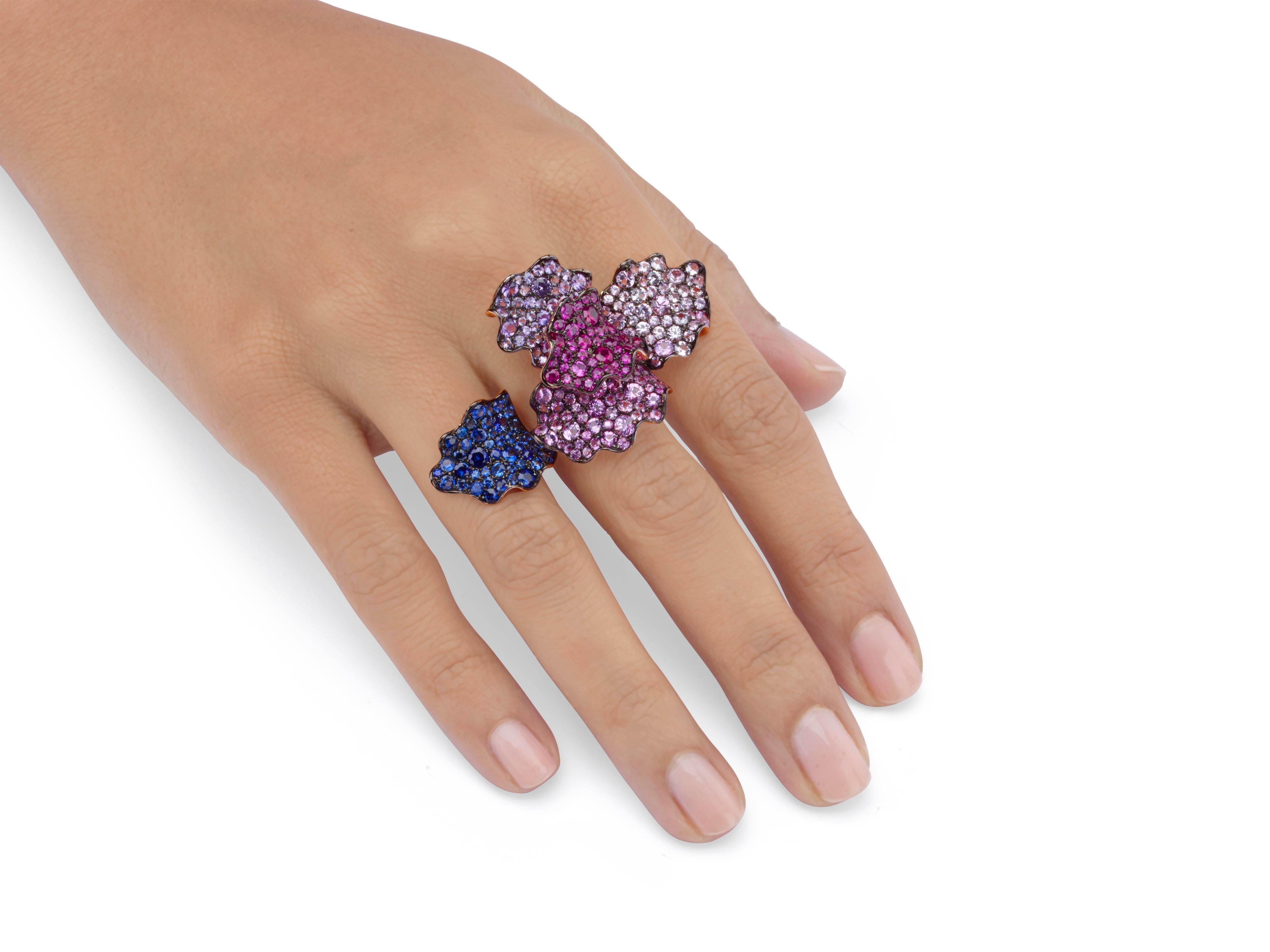 Contemporary 10.73 Carat Multi-Color Sapphire Ruby 18 Karat Rose Gold Cocktail Ring For Sale