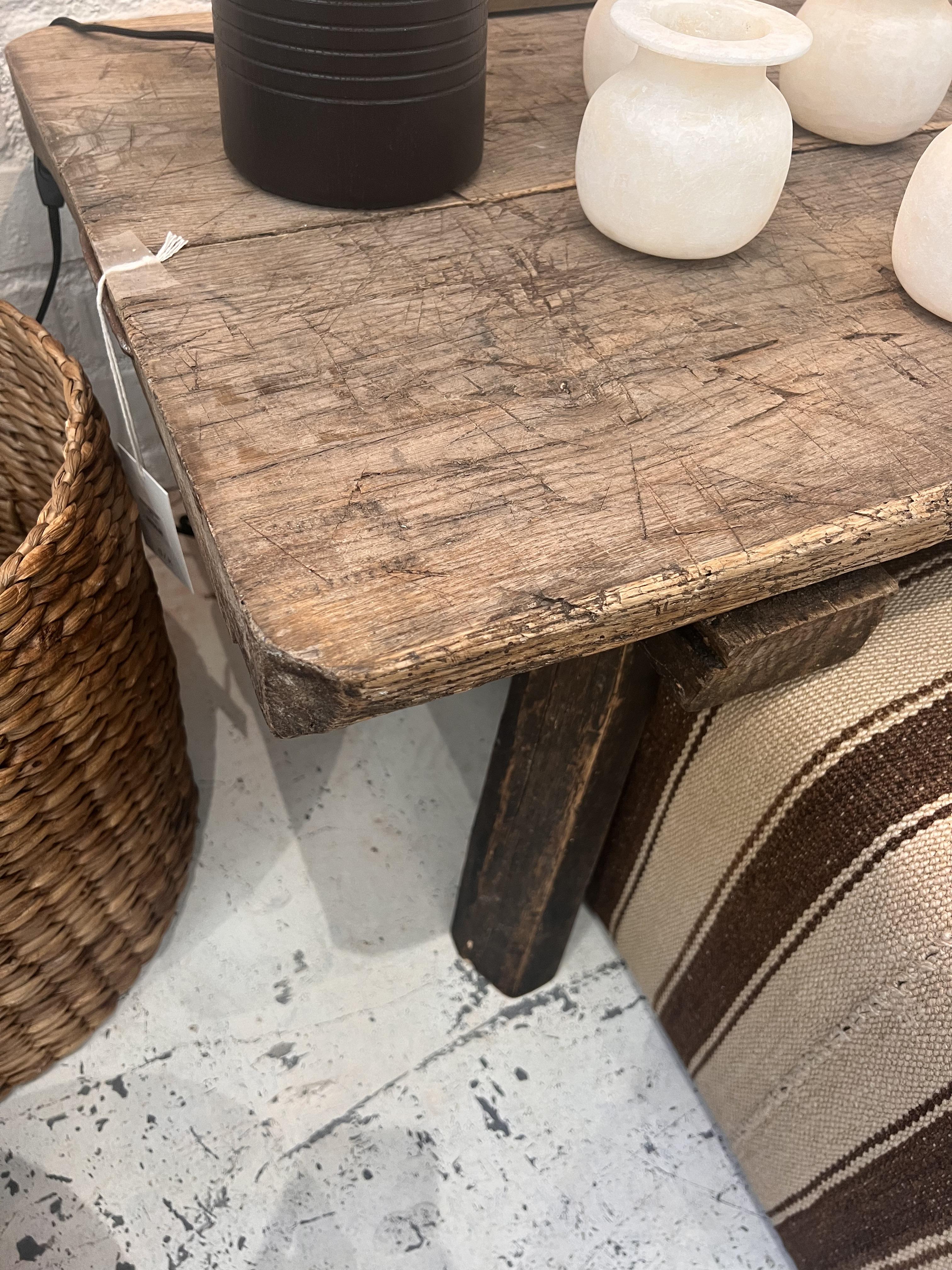 This Butcher Block Coffee Table is a classic piece of craftsmanship, With timeless appeal and robust construction, this coffee table is the perfect addition to any luxurious living space, providing a touch of sophistication that will last for years