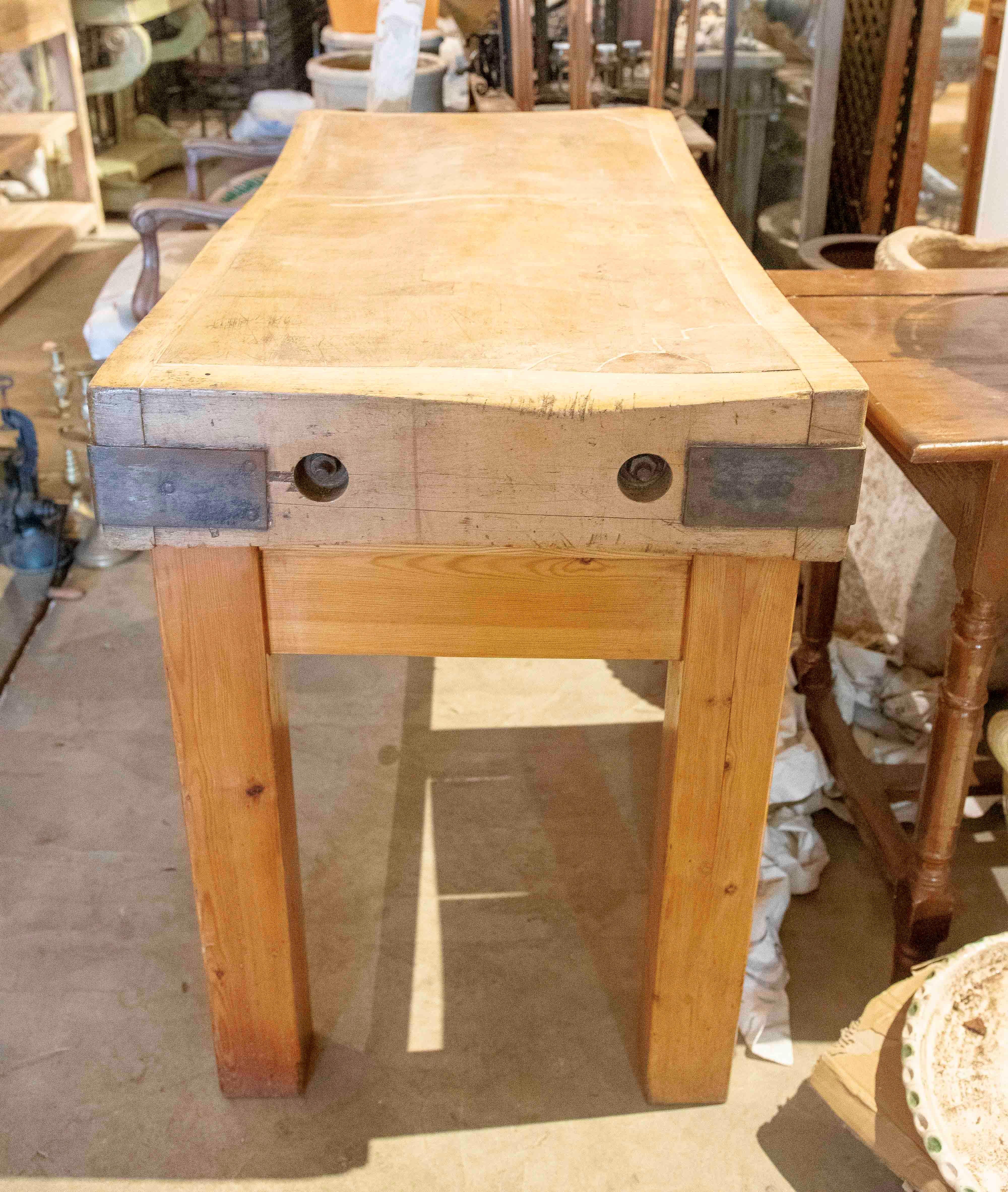 Butcher's Table for French Kitchen in Solid Wood with Drawers 8
