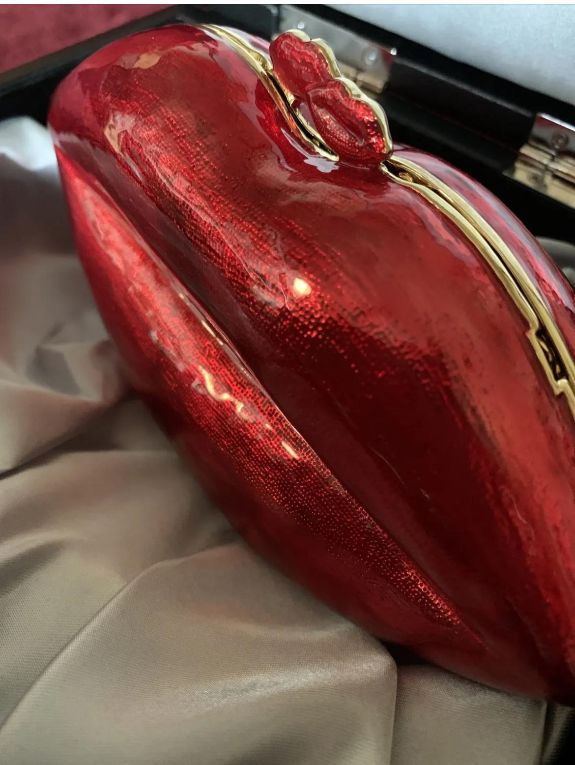 Women's Butler And Wilson Red Lips Enamel Clutch Bag For Sale